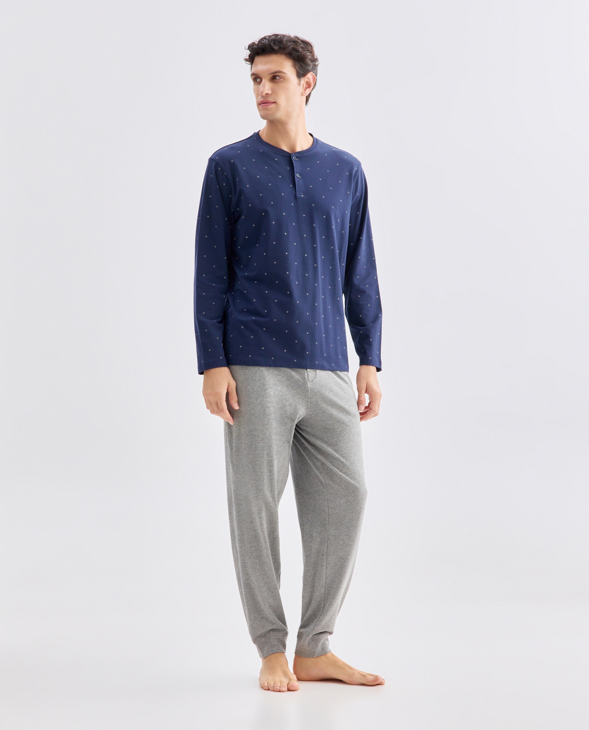 Imagem 0 de Pijama Comprido com Fantasia