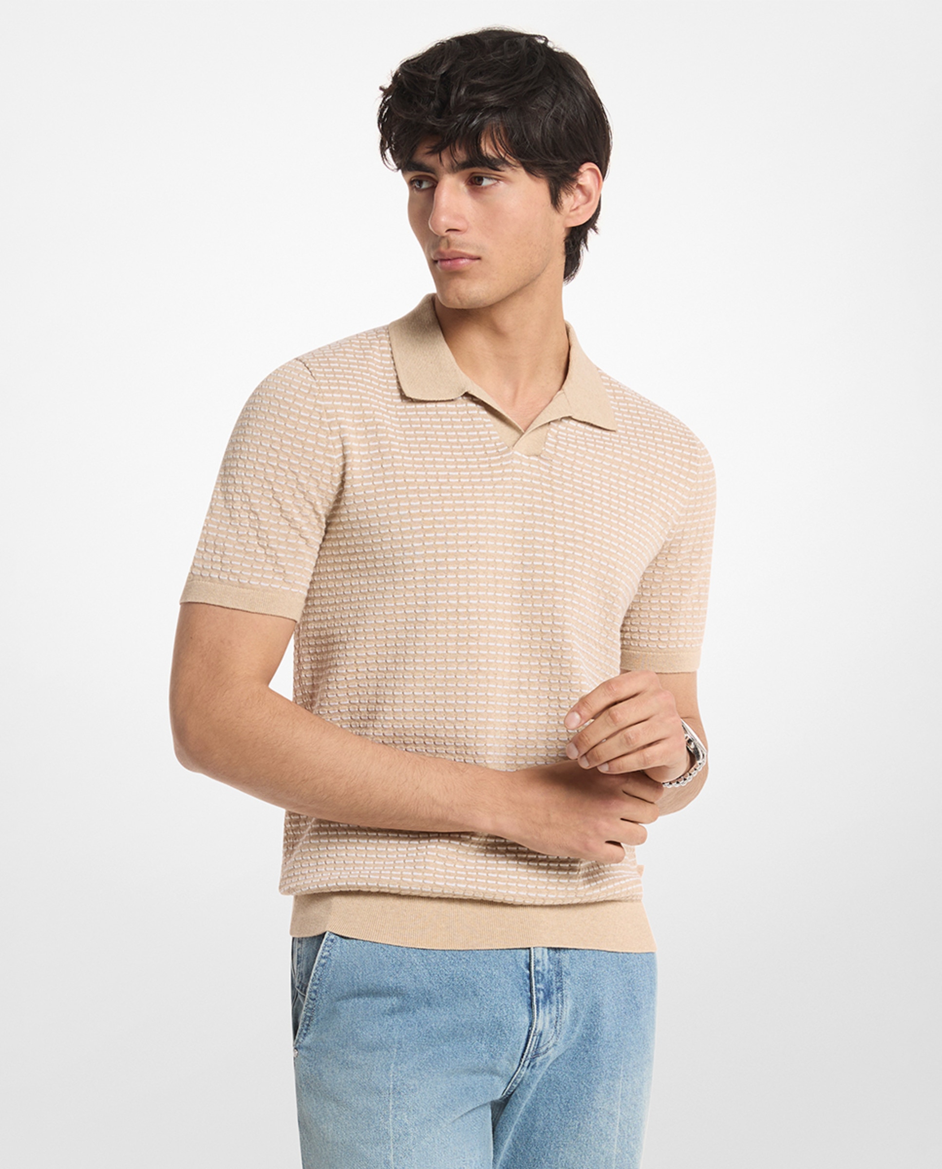 Imagem 0 de Polo de Manga Curta com Textura às Riscas e Colarinho em V com Aba