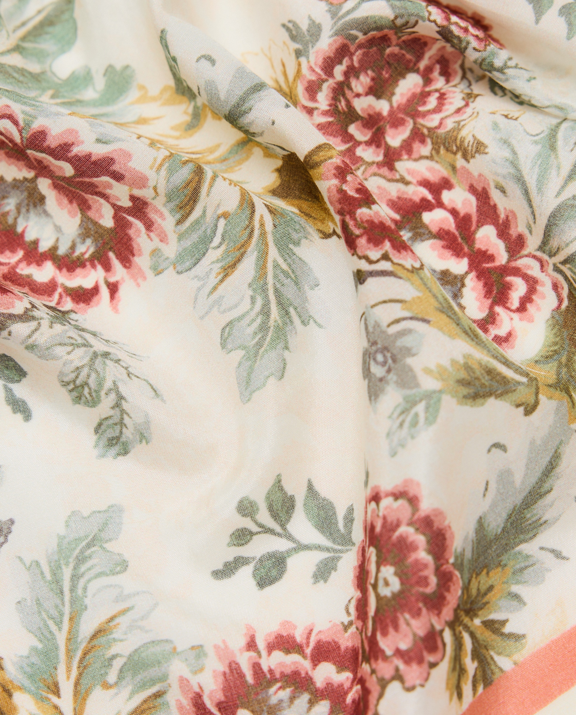 Lenço Estampado de Seda Branco-3