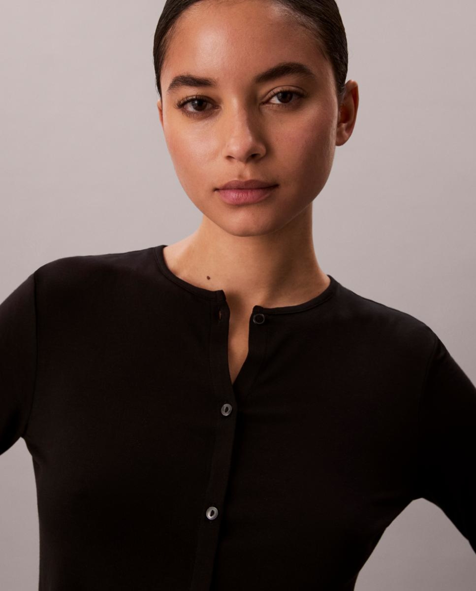 Cardigan de Manga Comprida Ultra Soft Modal Preto-2