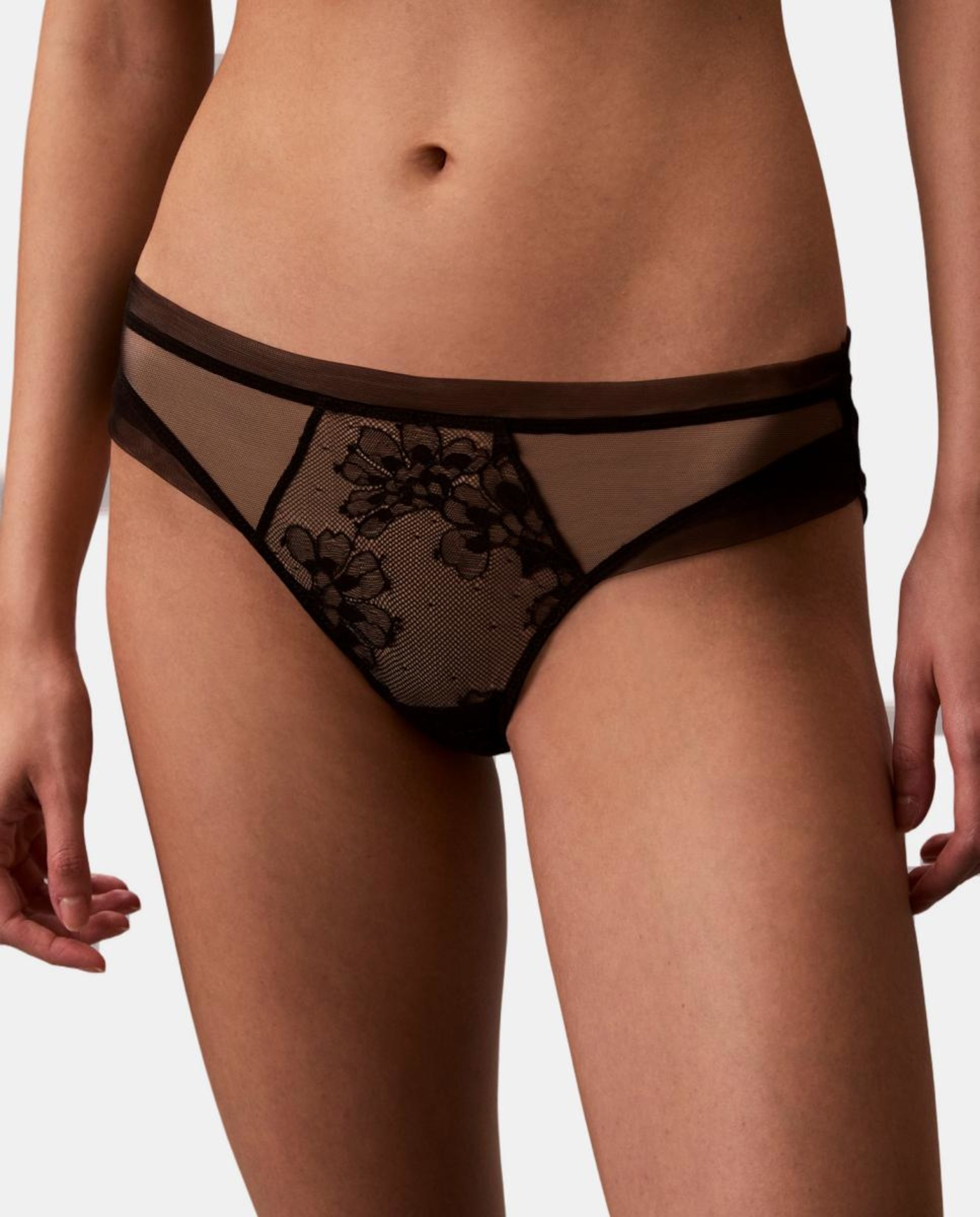 Imagem 0 de Cueca com Renda CK Black Bridal