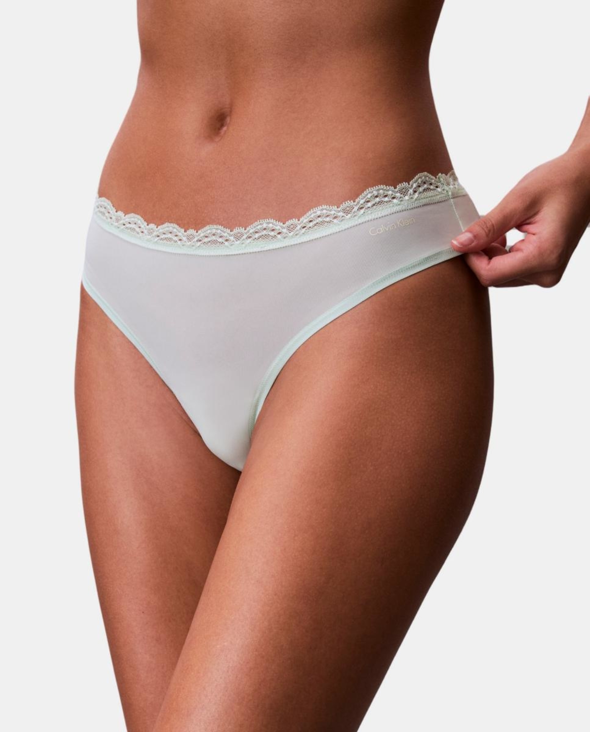 Imagem 0 de Tanga Micro Stretch W Lace