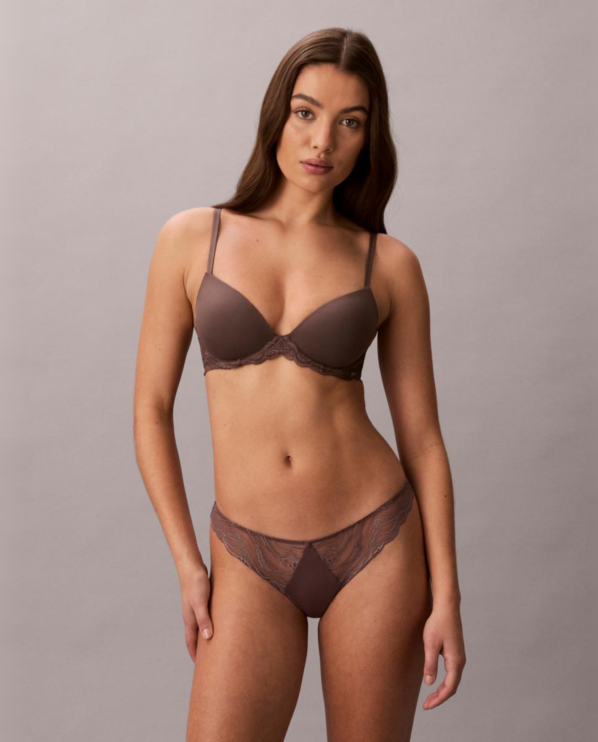Tanga de Renda Sensual Stretch Lace Castanho-2