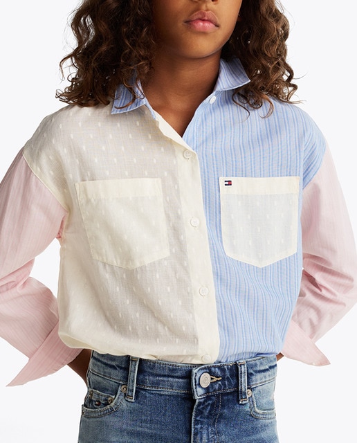 Imagen 0 de Camisa de niña de manga larga, estampada y con bolsillo