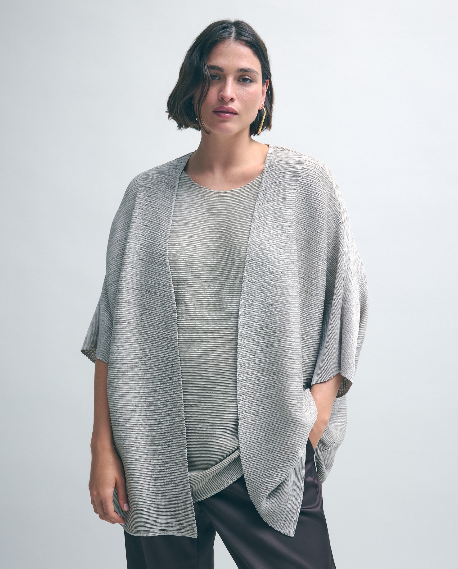 Imagem 0 de Kimono com Plissado Horizontal