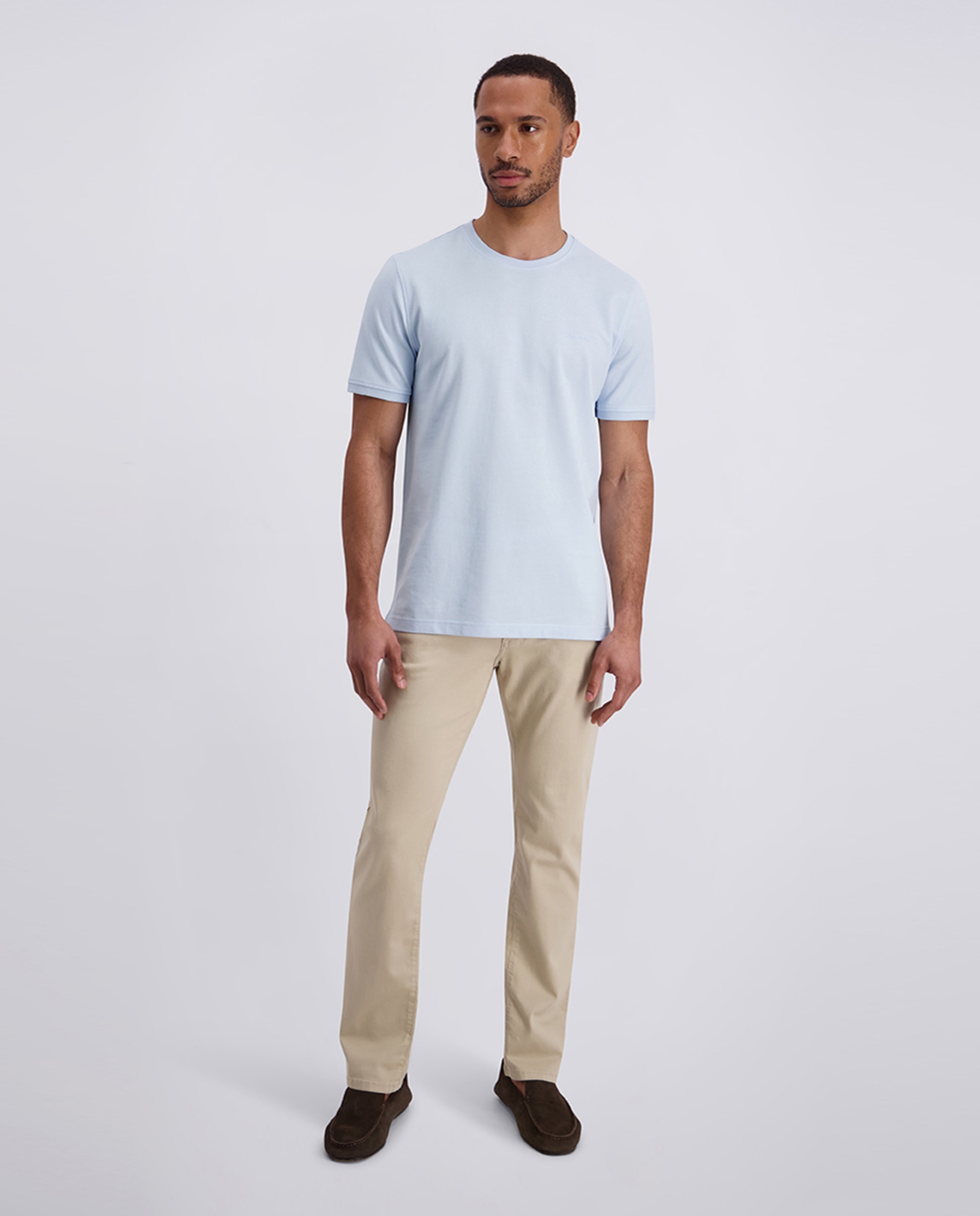 Imagem 0 de Calças de 5 Bolsos Denim Airtouch Tapered Fit - Cinzento