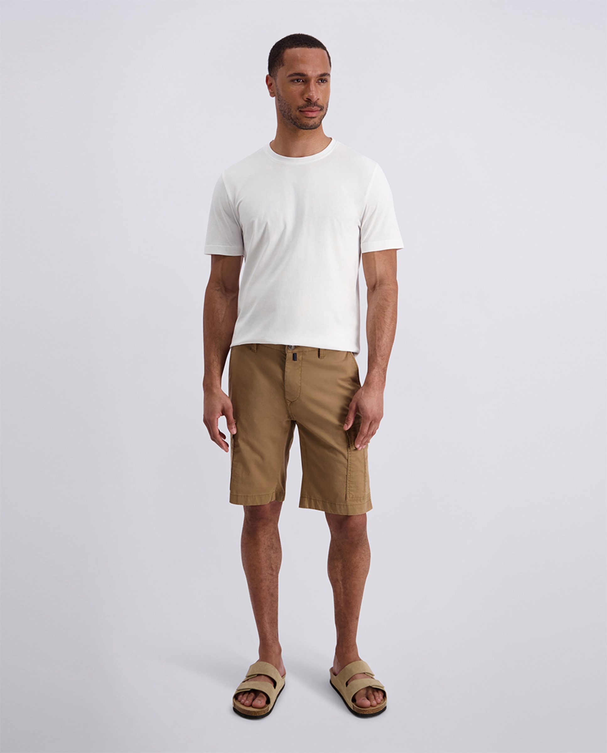 Imagem 0 de Bermudas Cargo Regular Fit Cotton Tencel - Castanho