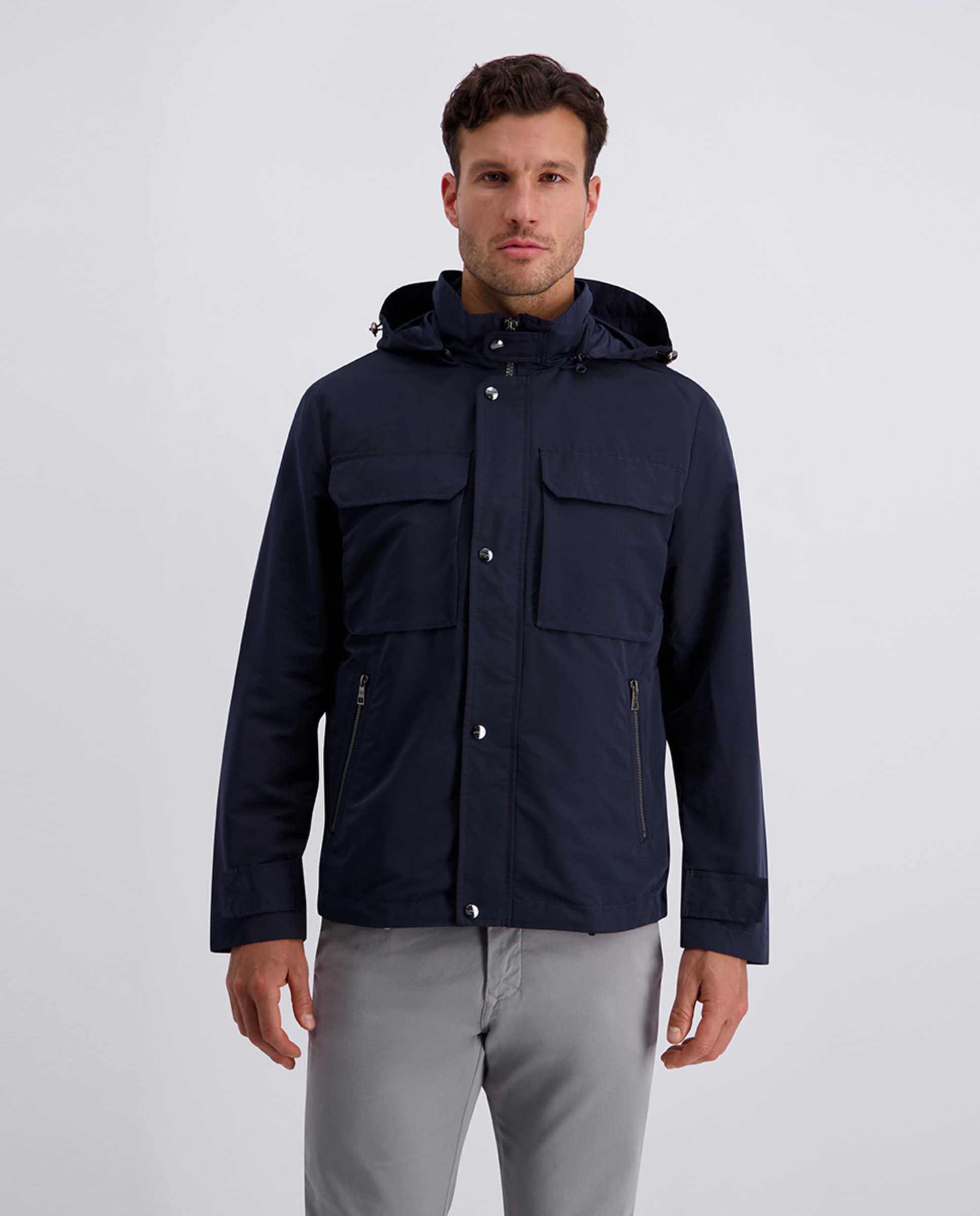 Imagem 0 de Desportiva Curta Modern Fit com Capuz Desmontável Water Repellent - Bege