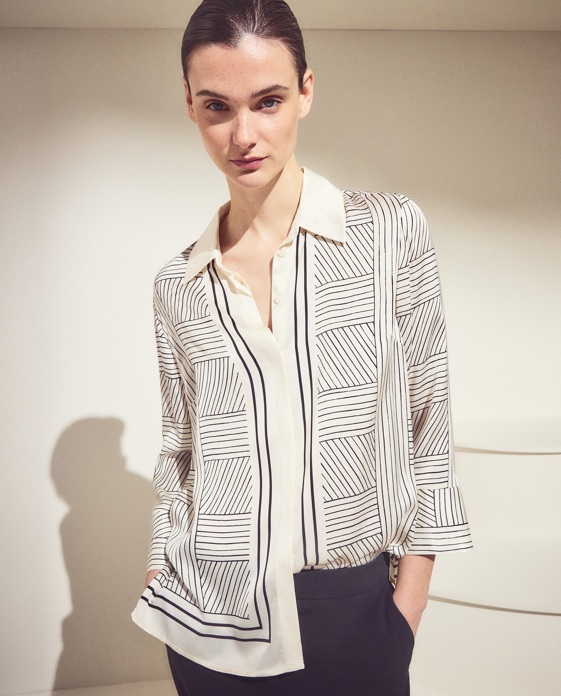 Imagem 0 de Blusa de Manga Comprida às Riscas