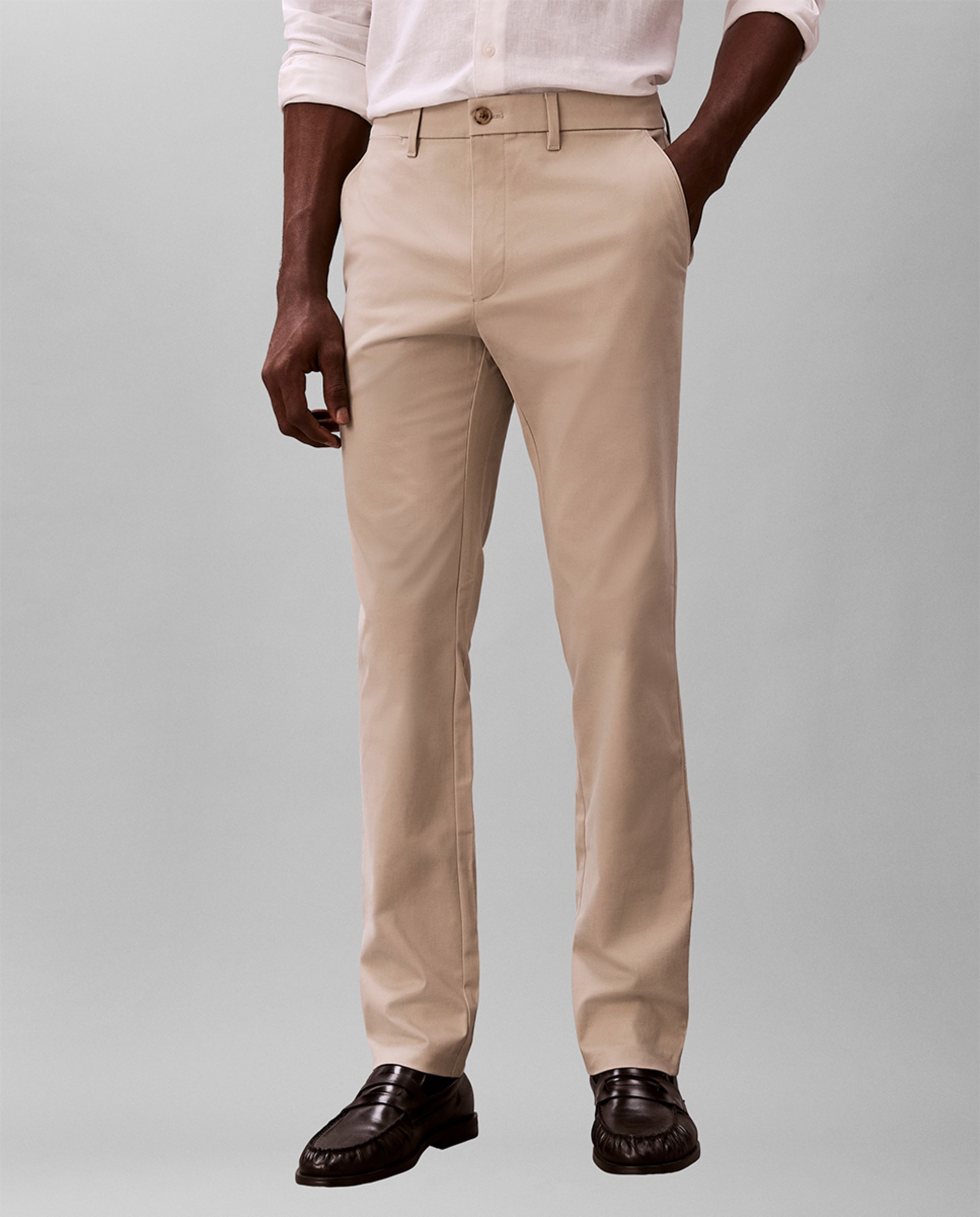 Calças Chino Acetinadas Justas Cinzento-claro-2
