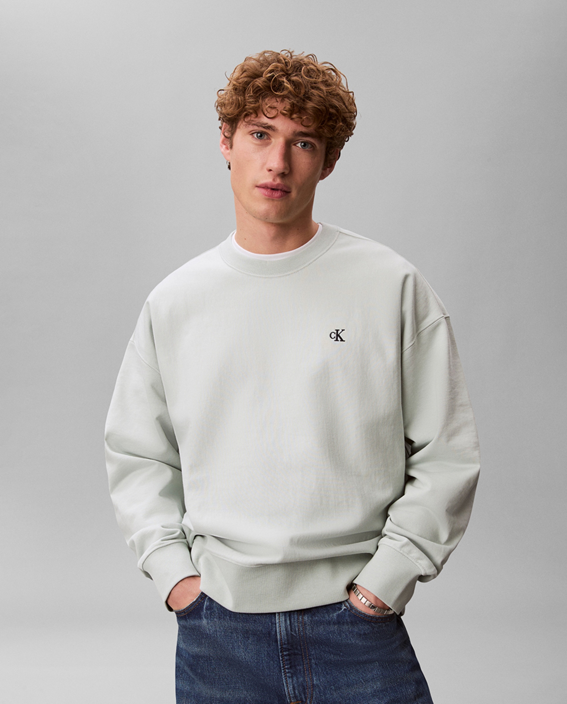 Imagem 0 de Sweatshirt com Logótipo Bordado