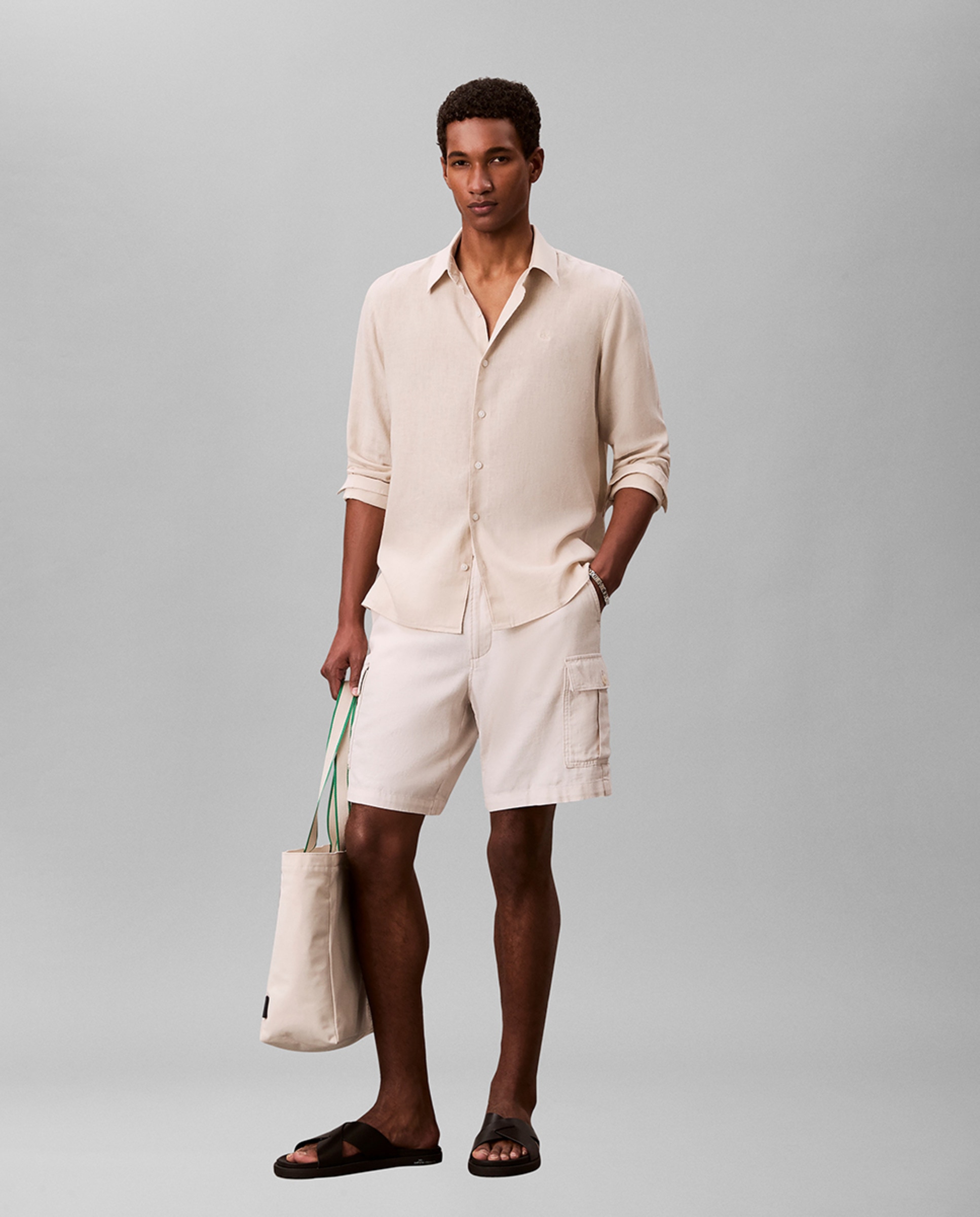 Camisa Clássica de Linho Lisa Cru-6