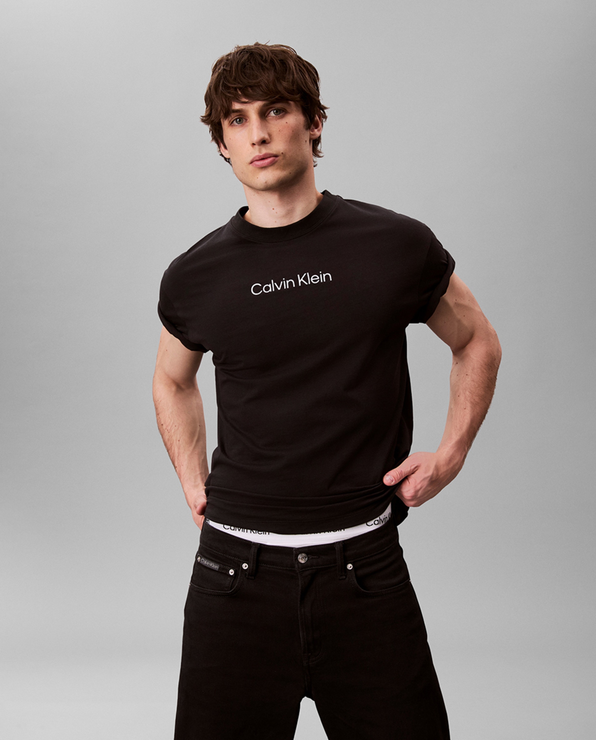 T-shirt com Logótipo Estampado Preto-1
