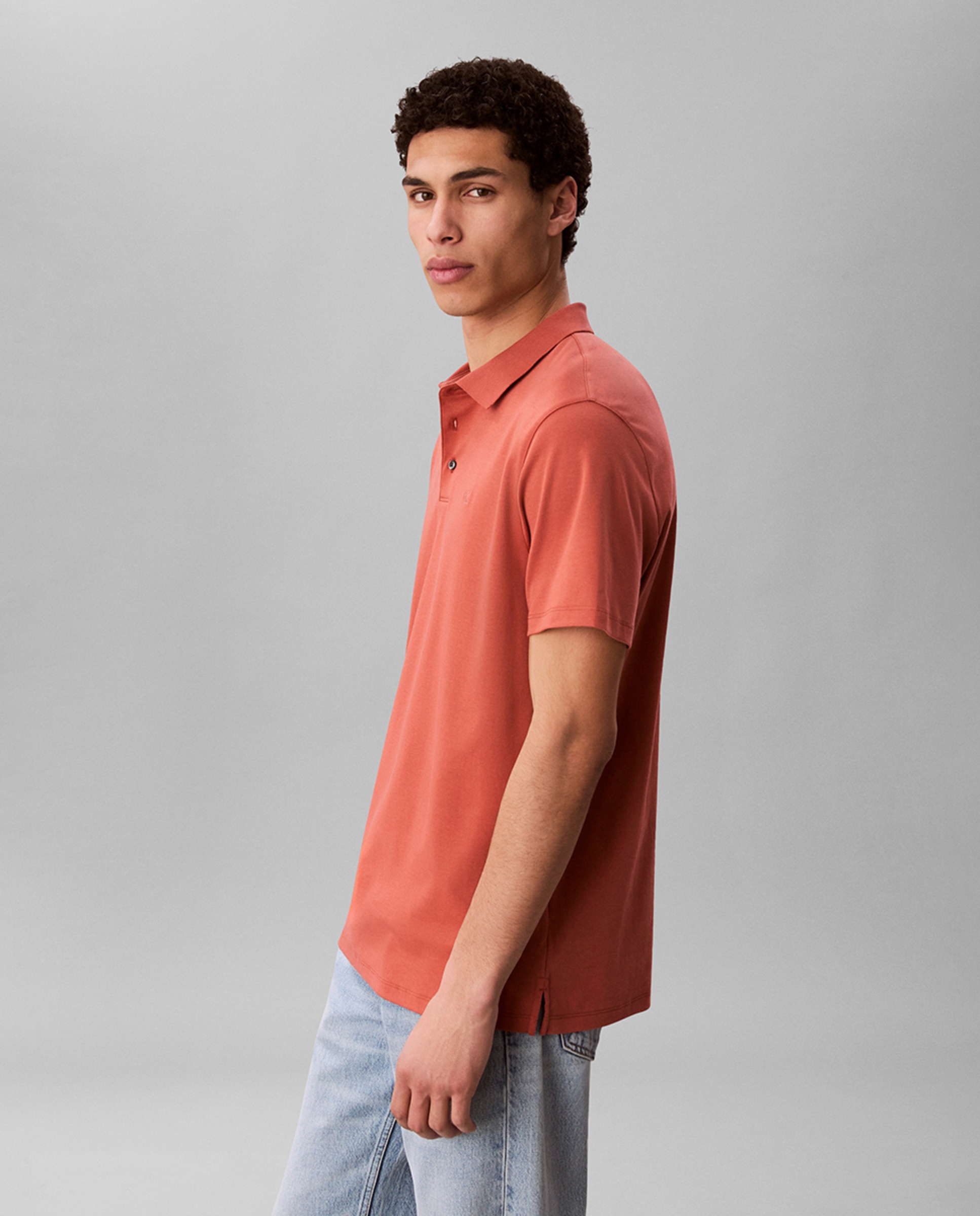 Polo Supima com Logótipo Rosa-3