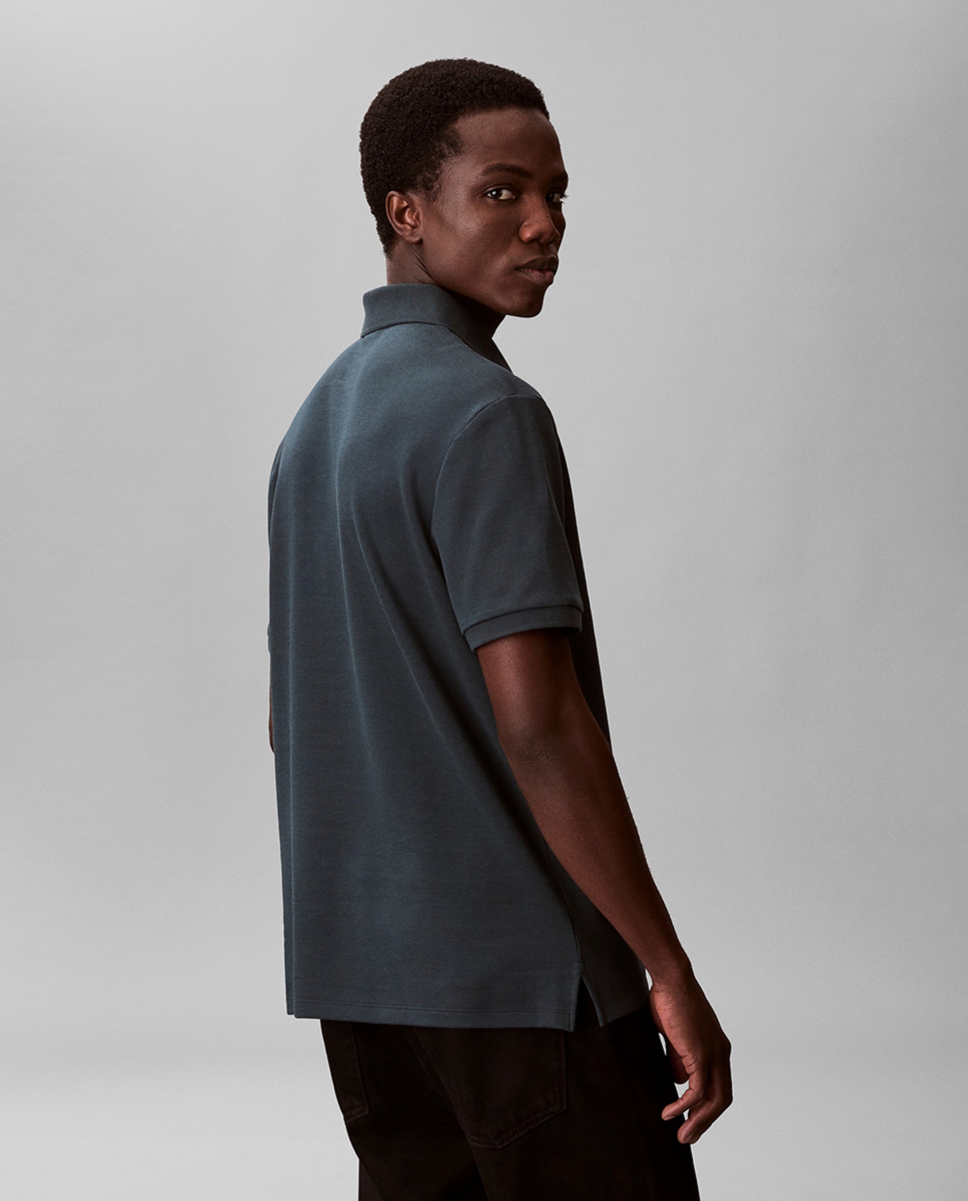 T-shirt com Logótipo Metalizado Preto-2