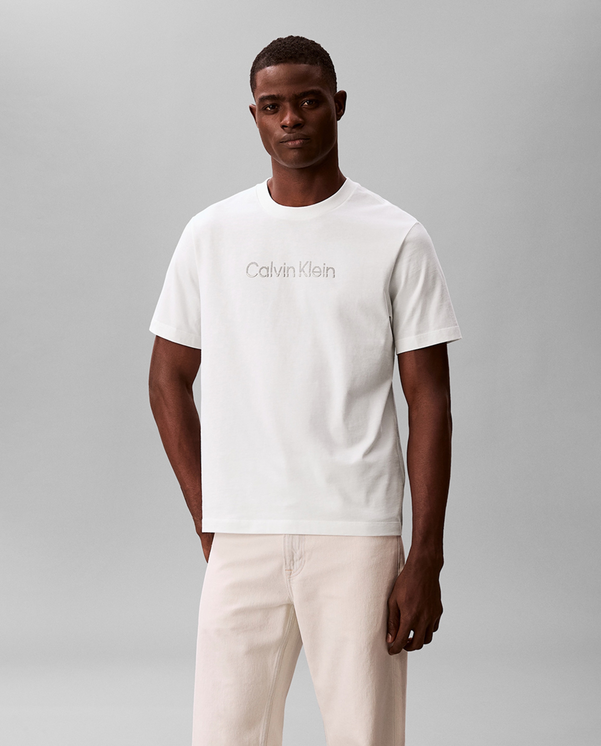 Imagem 0 de T-shirt com Logótipo Metalizado