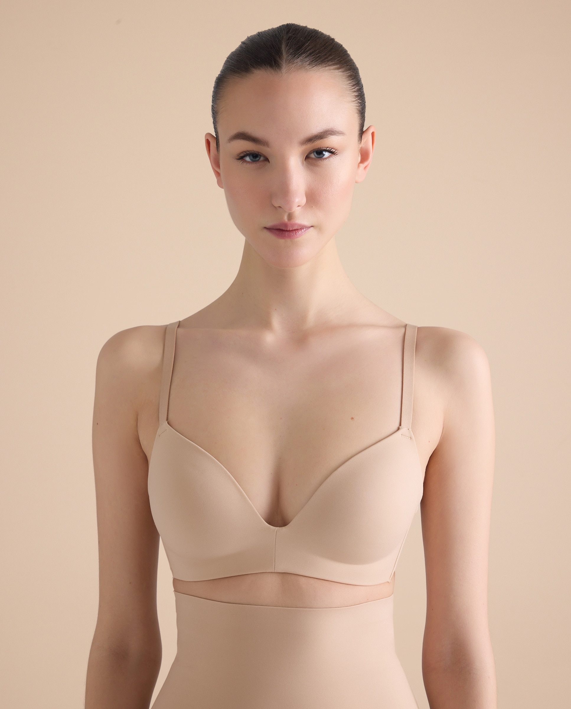 Soutien Triangular sem Aros Bege-3