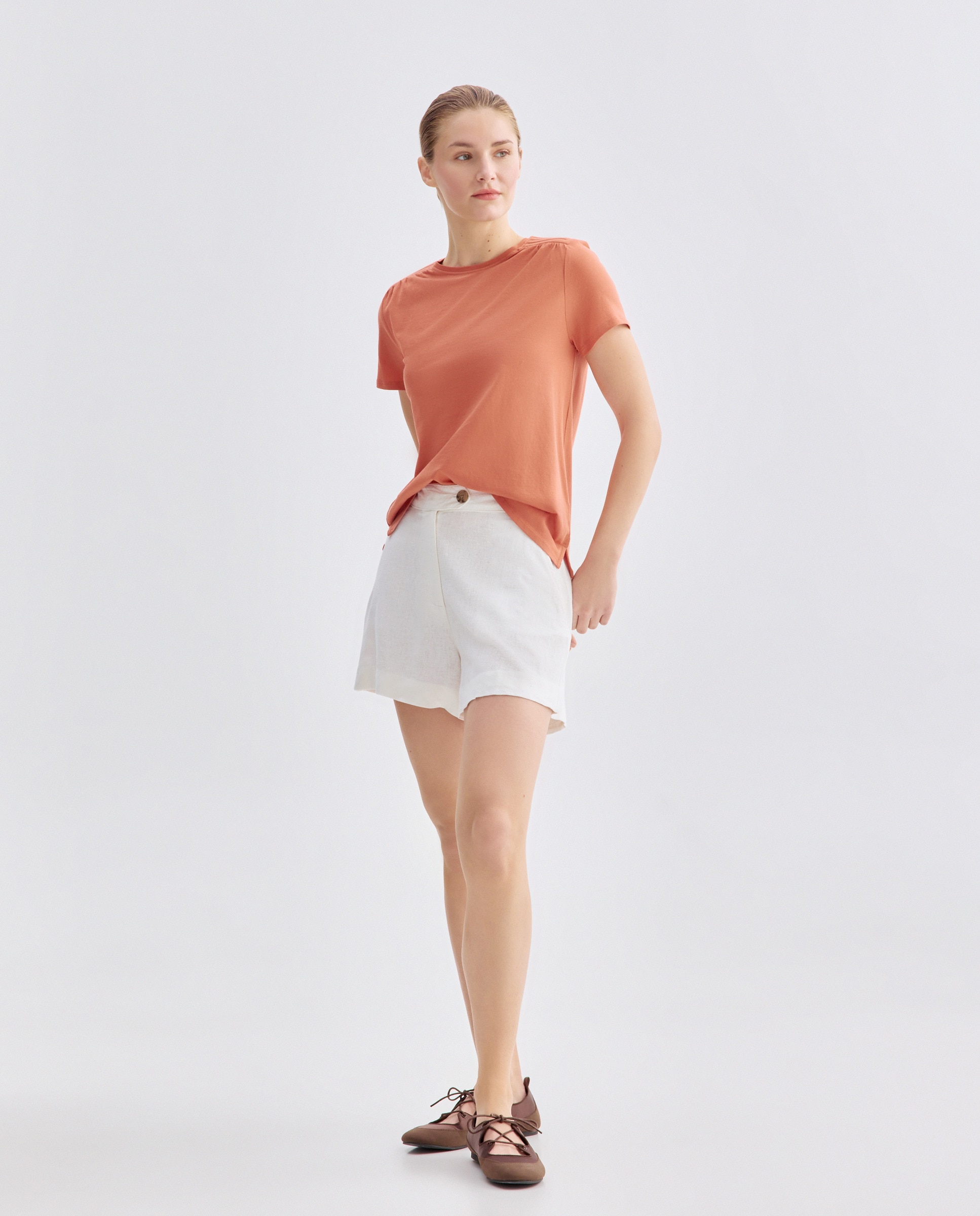 Camiseta de mujer cuello caja con hombrera 660 Naranja-2