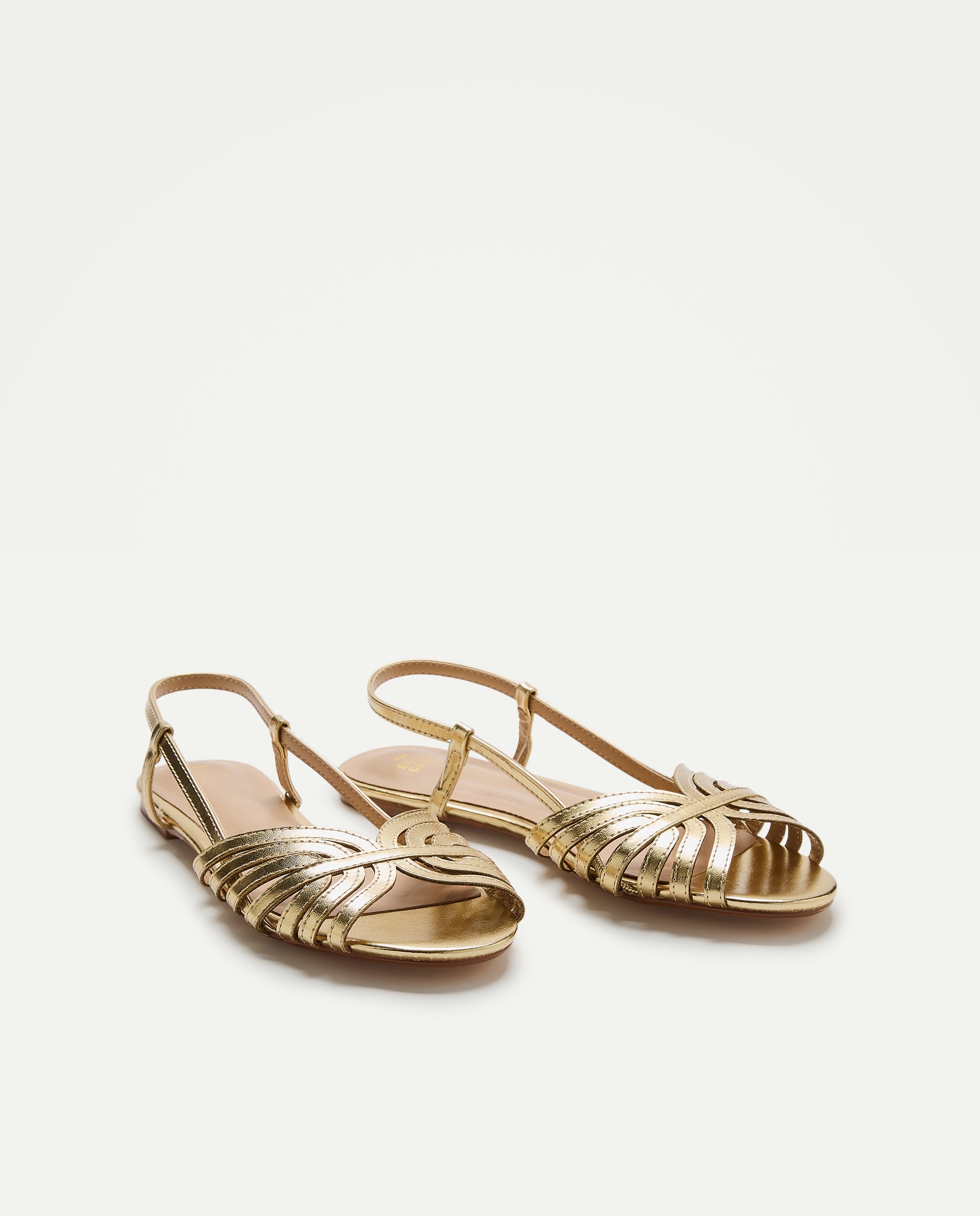 Sandálias Rasas com Semi Círculos - Dourado 390 Ouro-2
