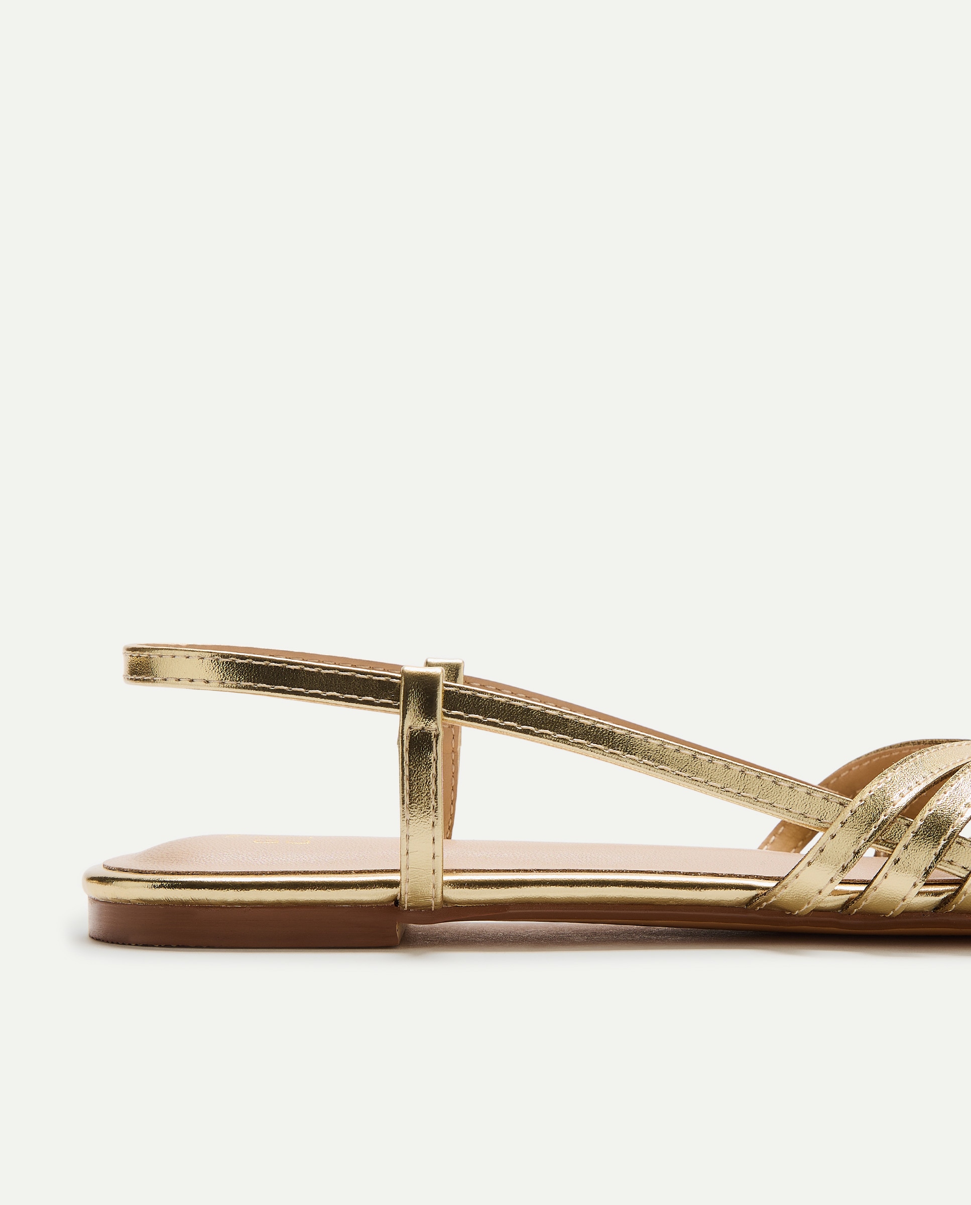 Sandálias Rasas com Semi Círculos - Dourado 390 Ouro-5
