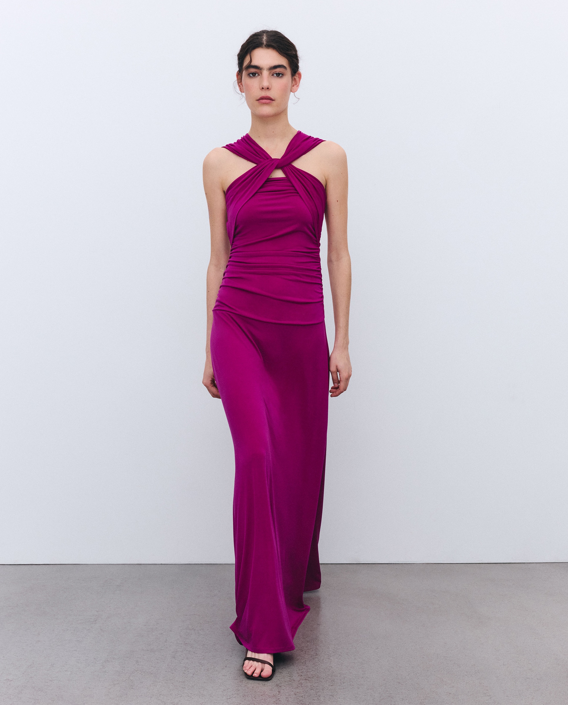 Vestido Halter Drapeado em Tecido Elástico Púrpura-4