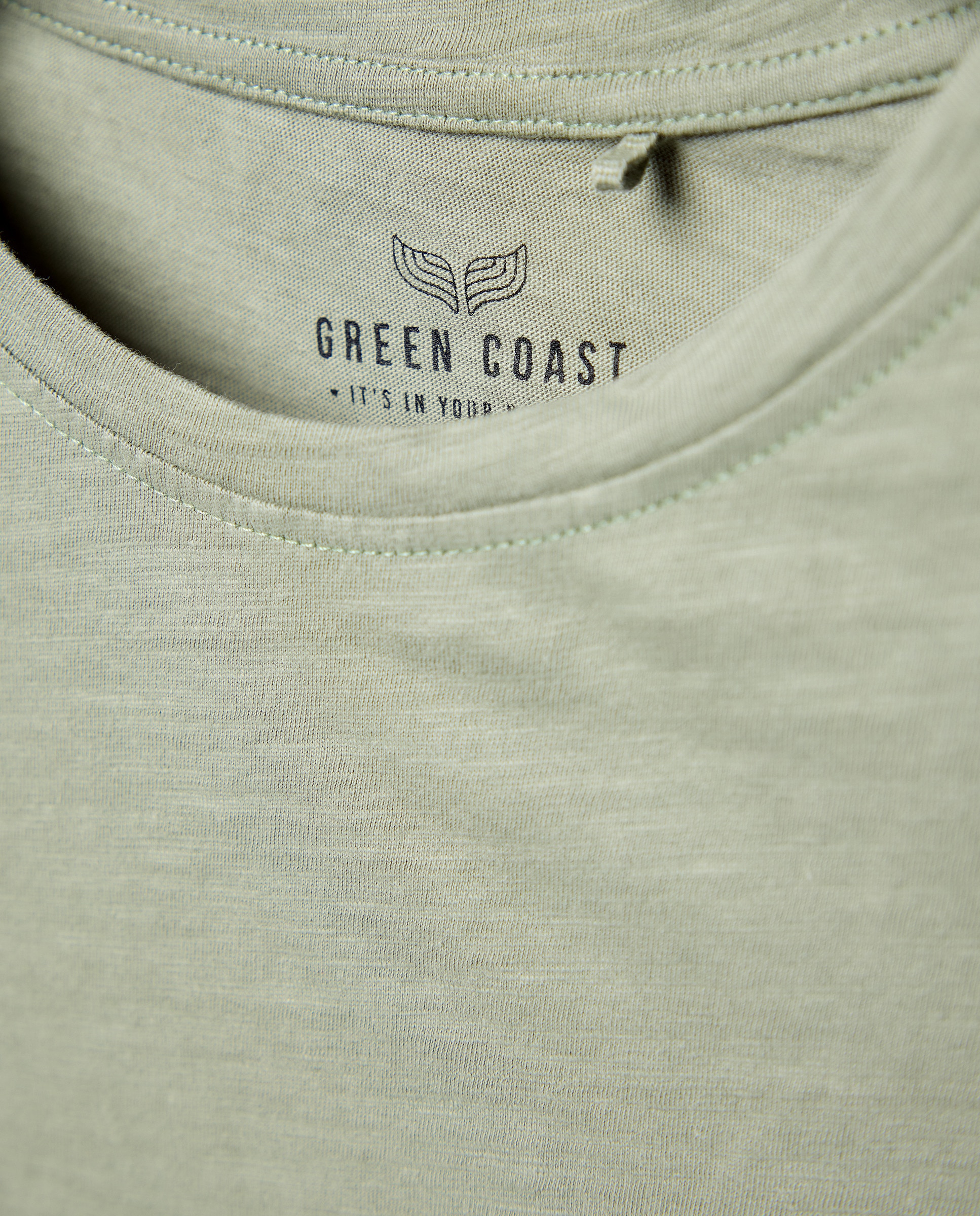 T-shirt com Cut Out de Bordado Suíço 520 Caqui-5