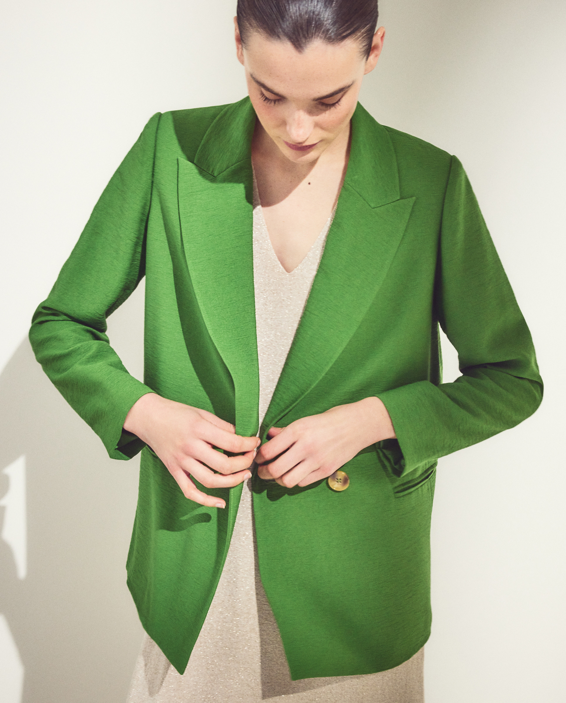 Blazer Liso Cruzado com Lavagem Verde-4