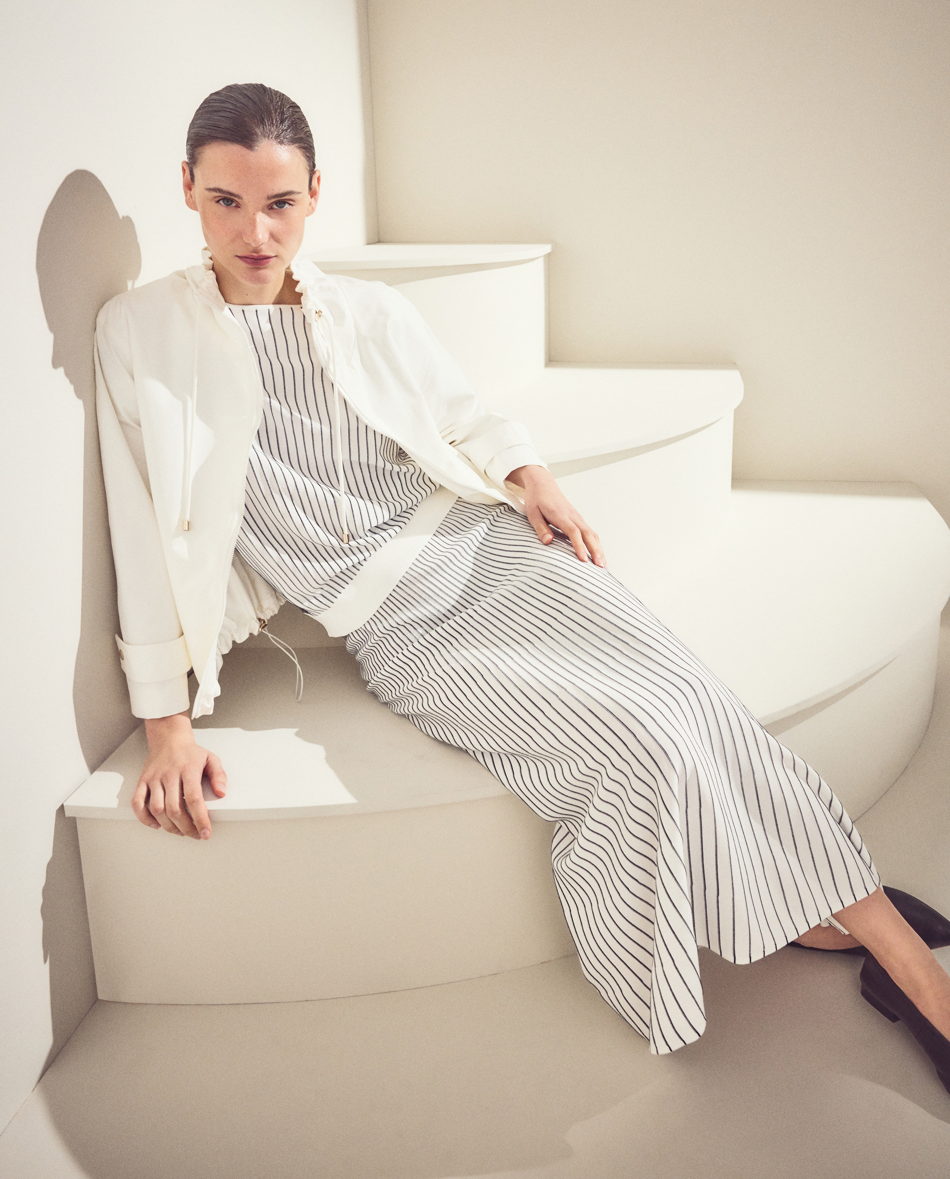 Imagem 0 de Camisola de Malha às Riscas com Manga Caída