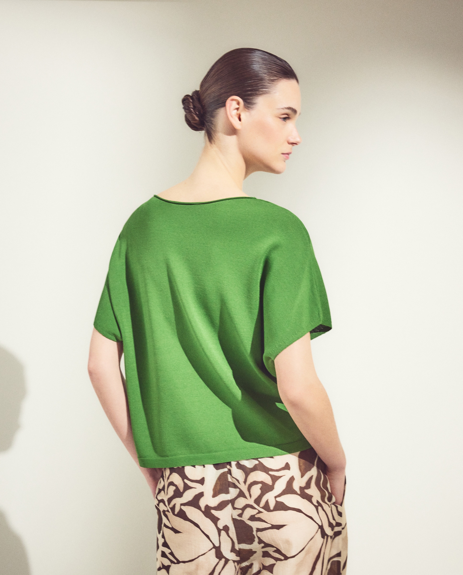 Camisola de Malha de Crepe com Manga Caída Verde-2