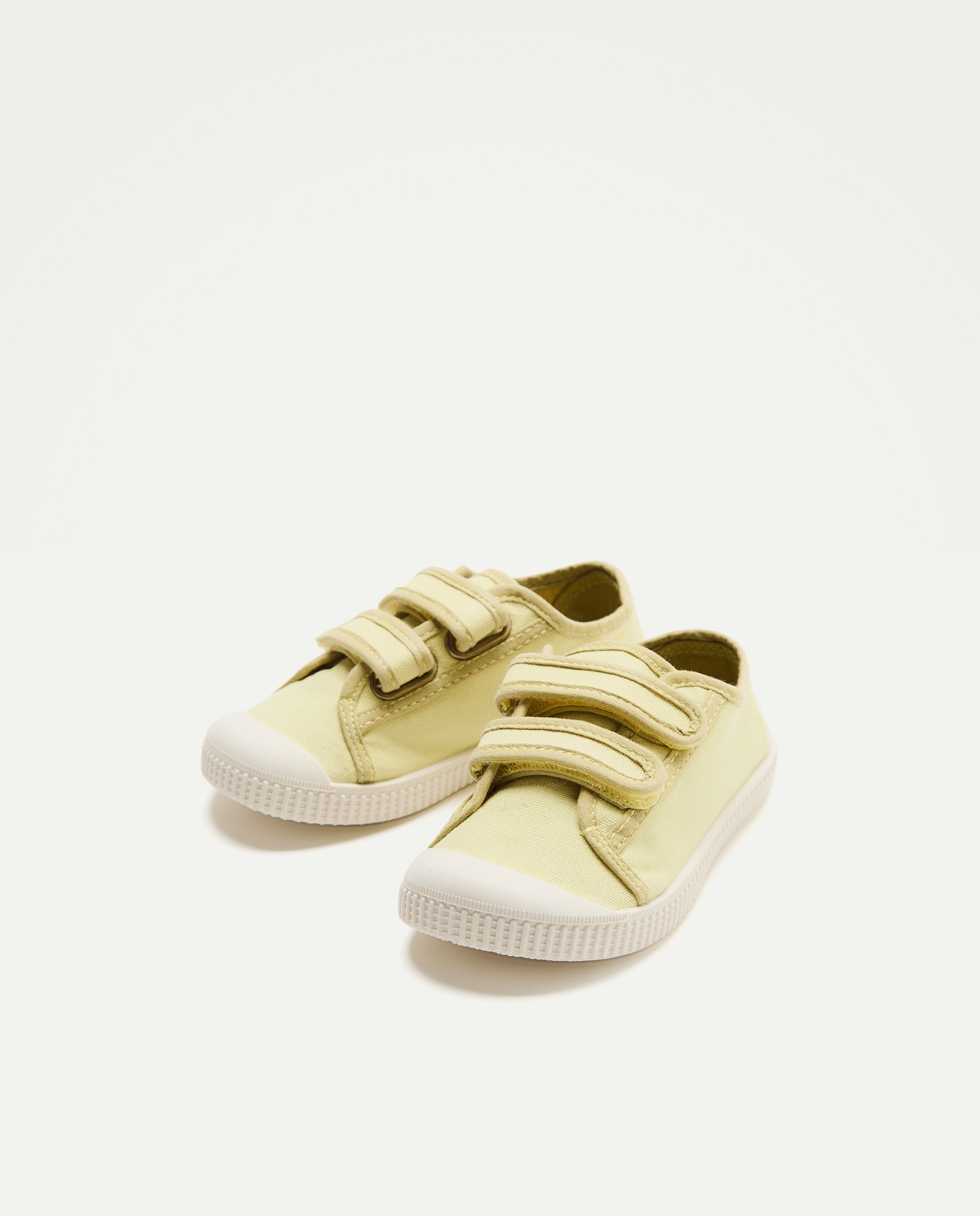 Lona bebés con contrastes, velcro y suela flexible Pistacho-2