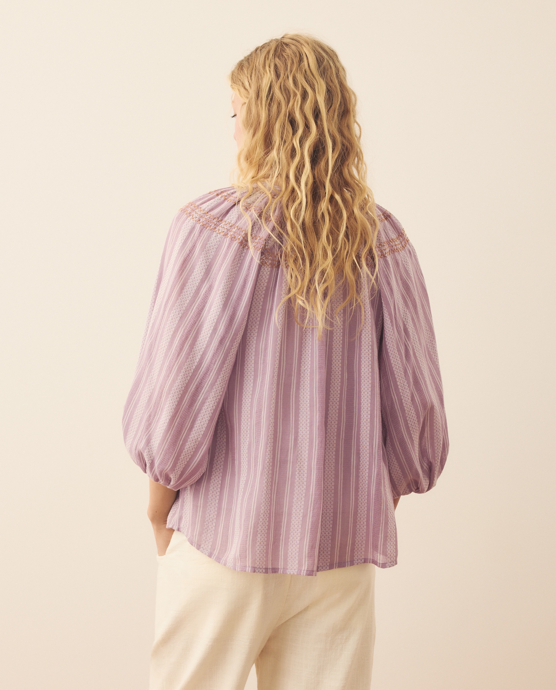 Blusa Básica às Riscas Smoking Rosa-3
