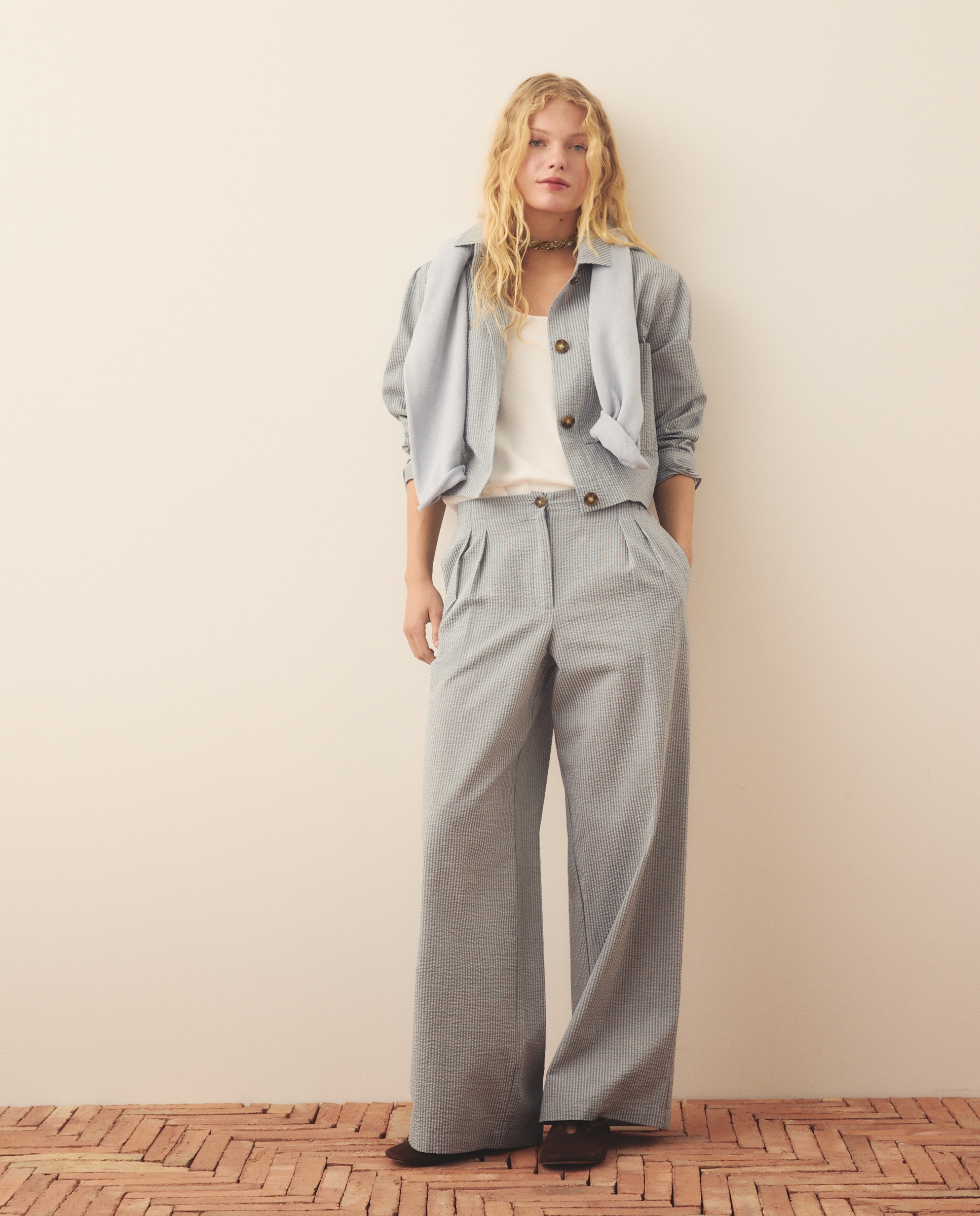 Imagem 0 de Calças Lisas em Seersucker com Elásticos