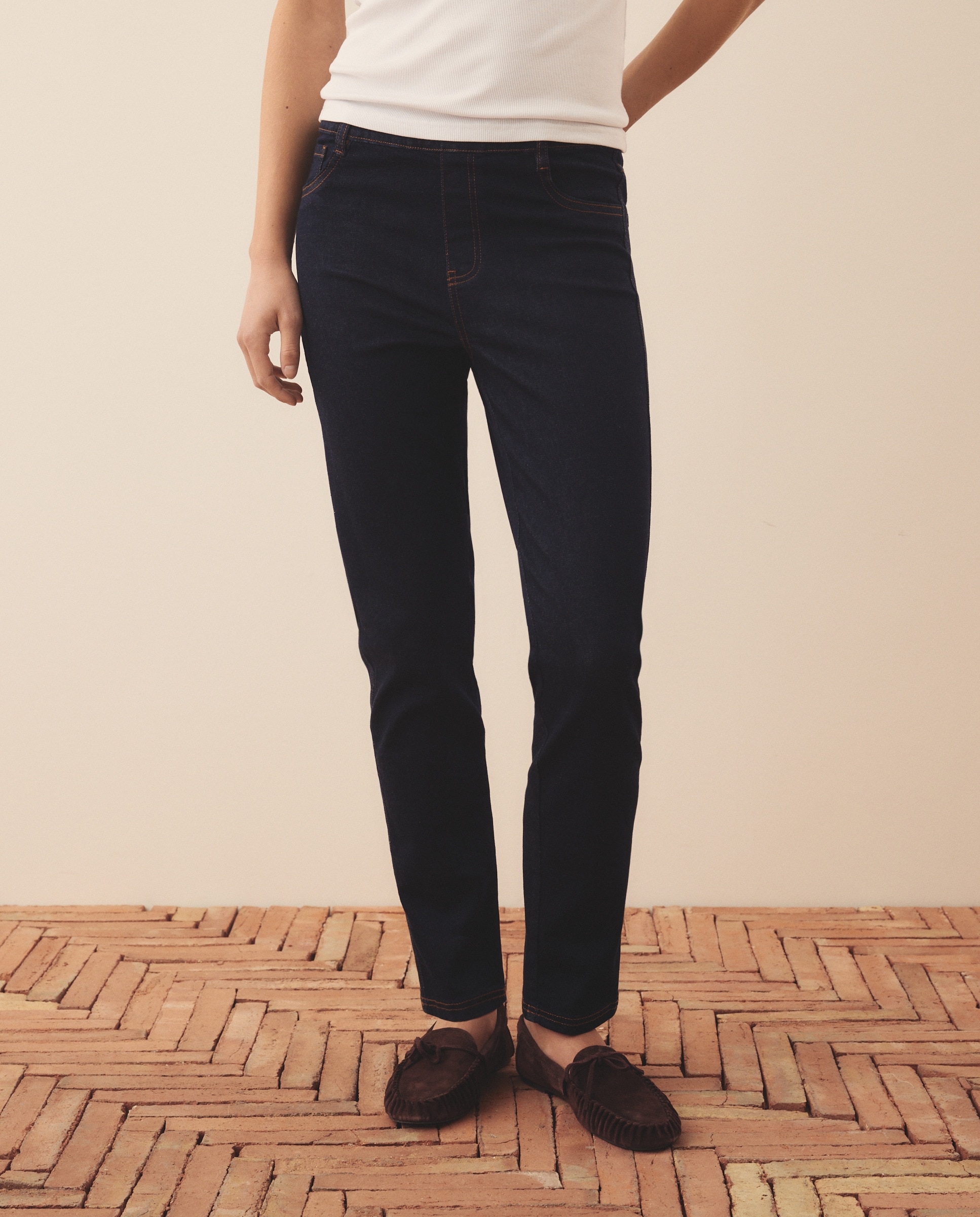 Jeans straight lisas de mulher Preto-2