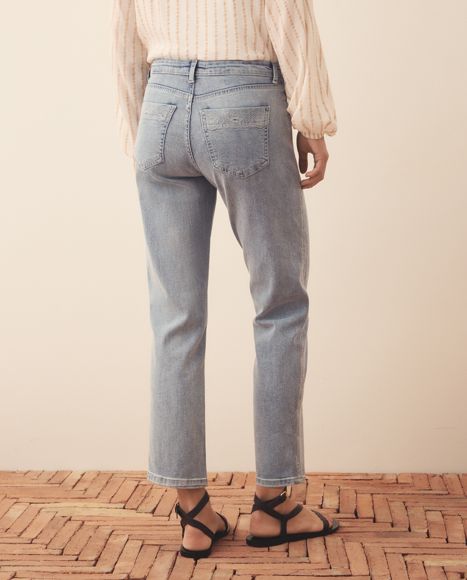 Jeans de 5 Bolsos com Bordado Vertical Azul pálido-3