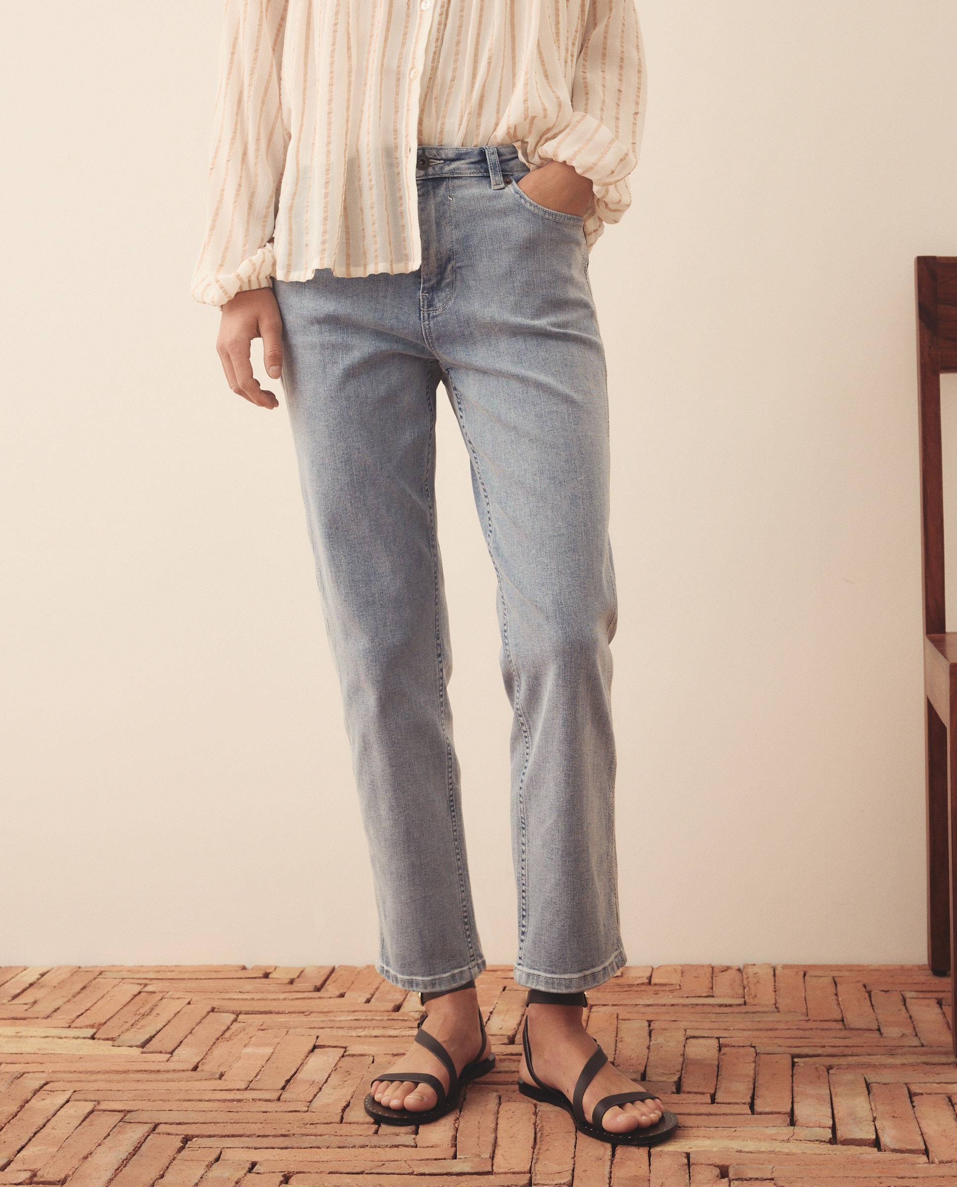 Jeans de 5 Bolsos com Bordado Vertical Azul pálido-2