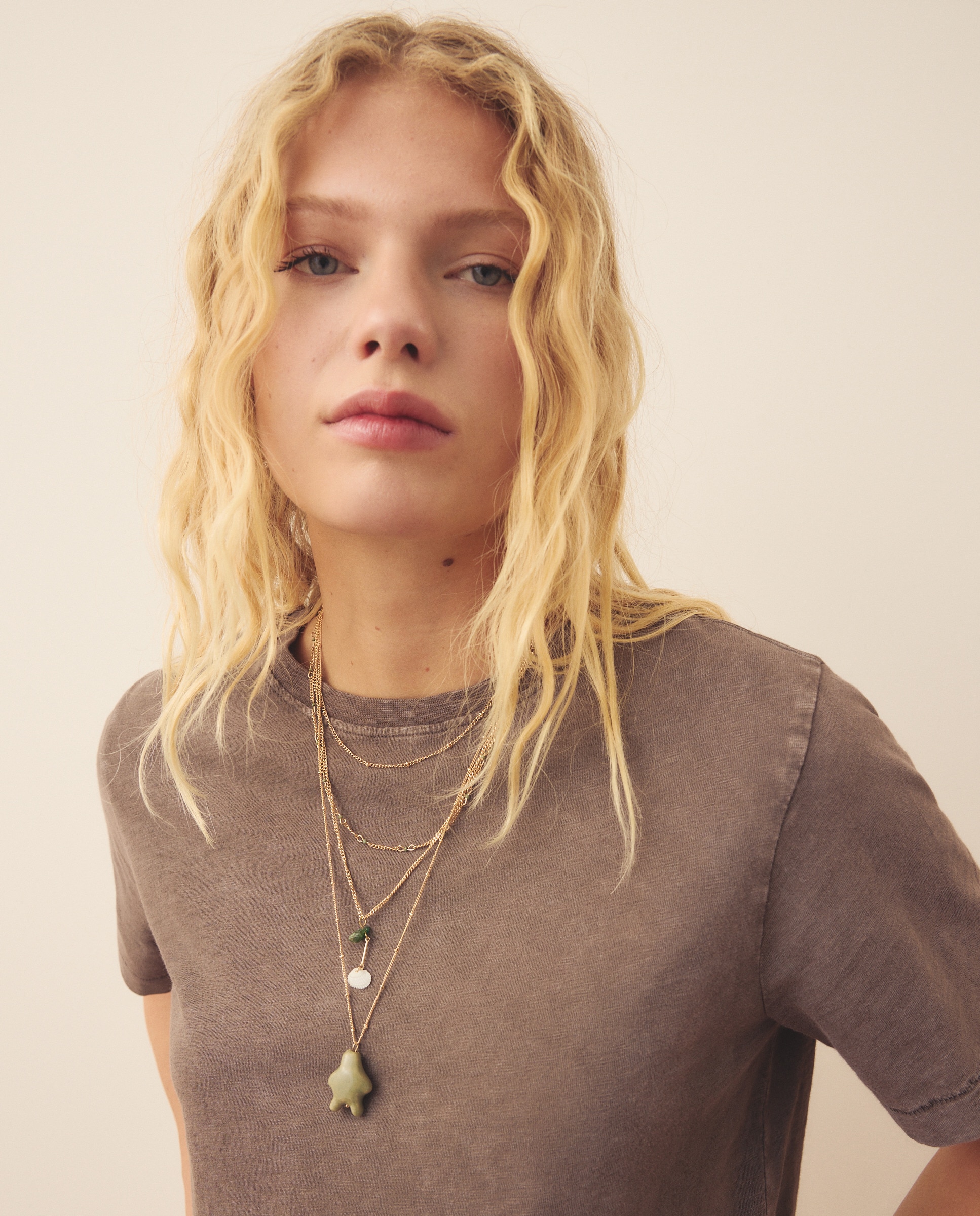 Colar Comprido Tartaruga 390 Ouro-3