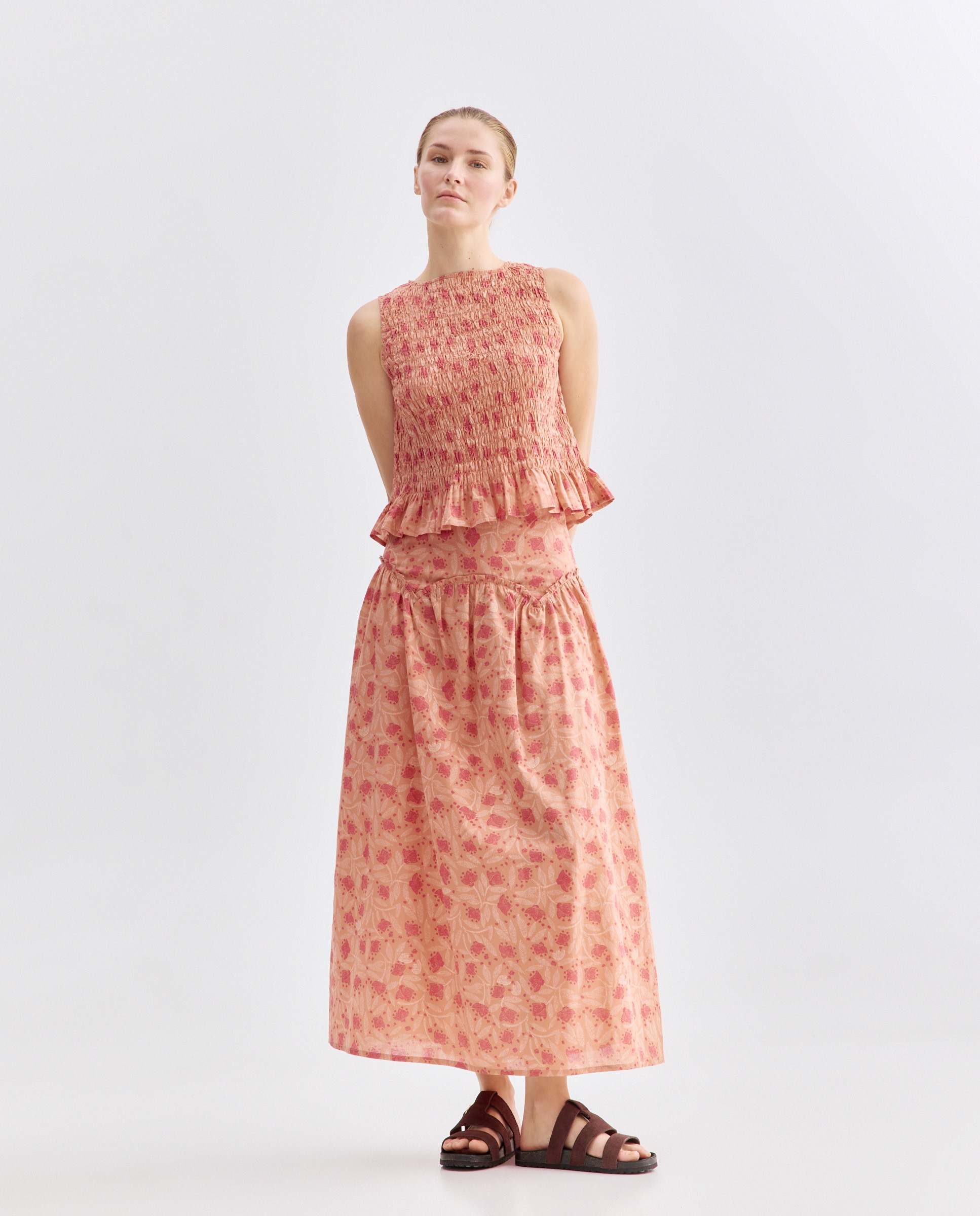 Imagen 0 de Falda de mujer de flores total look