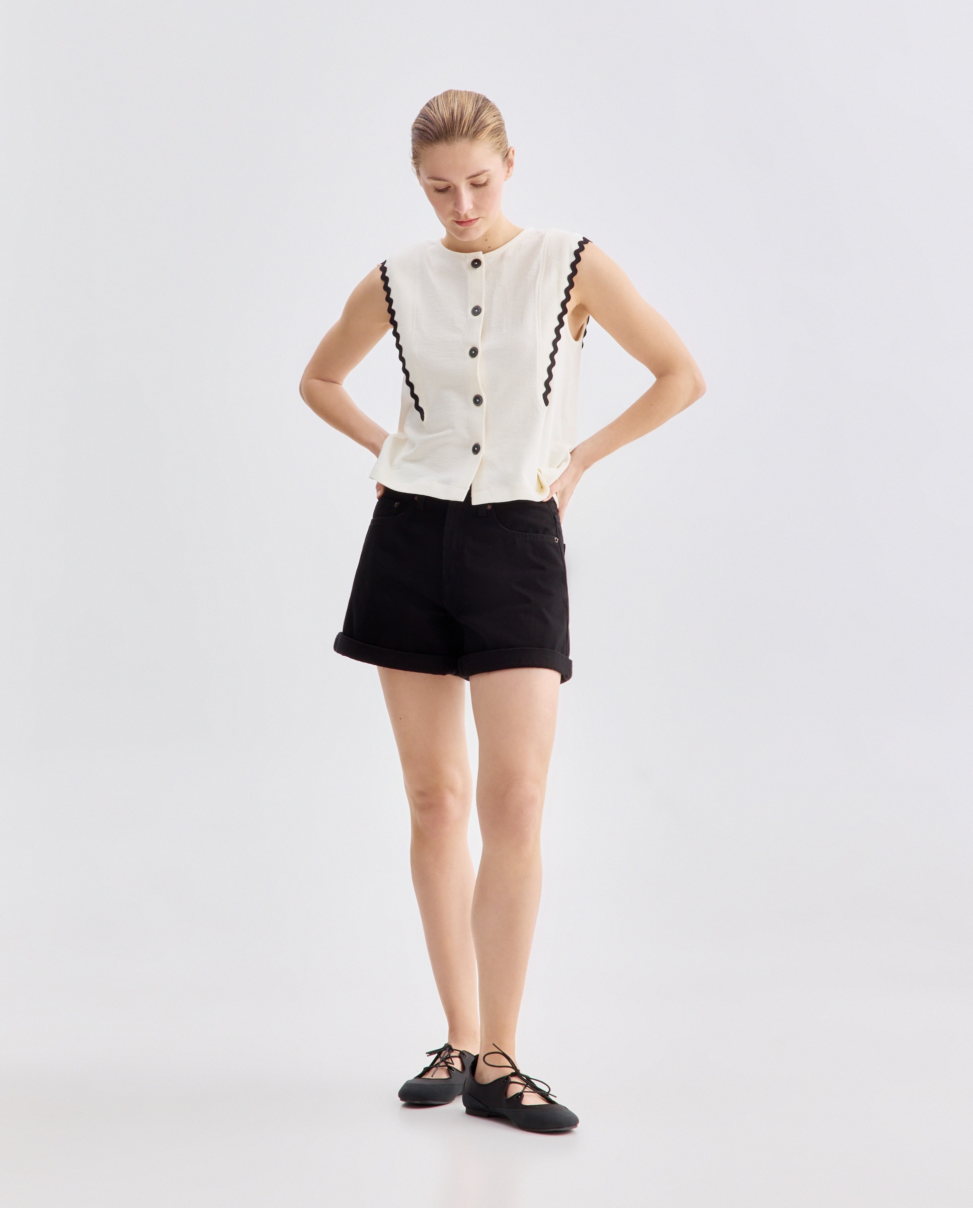 Imagen 0 de Short de mujer denim