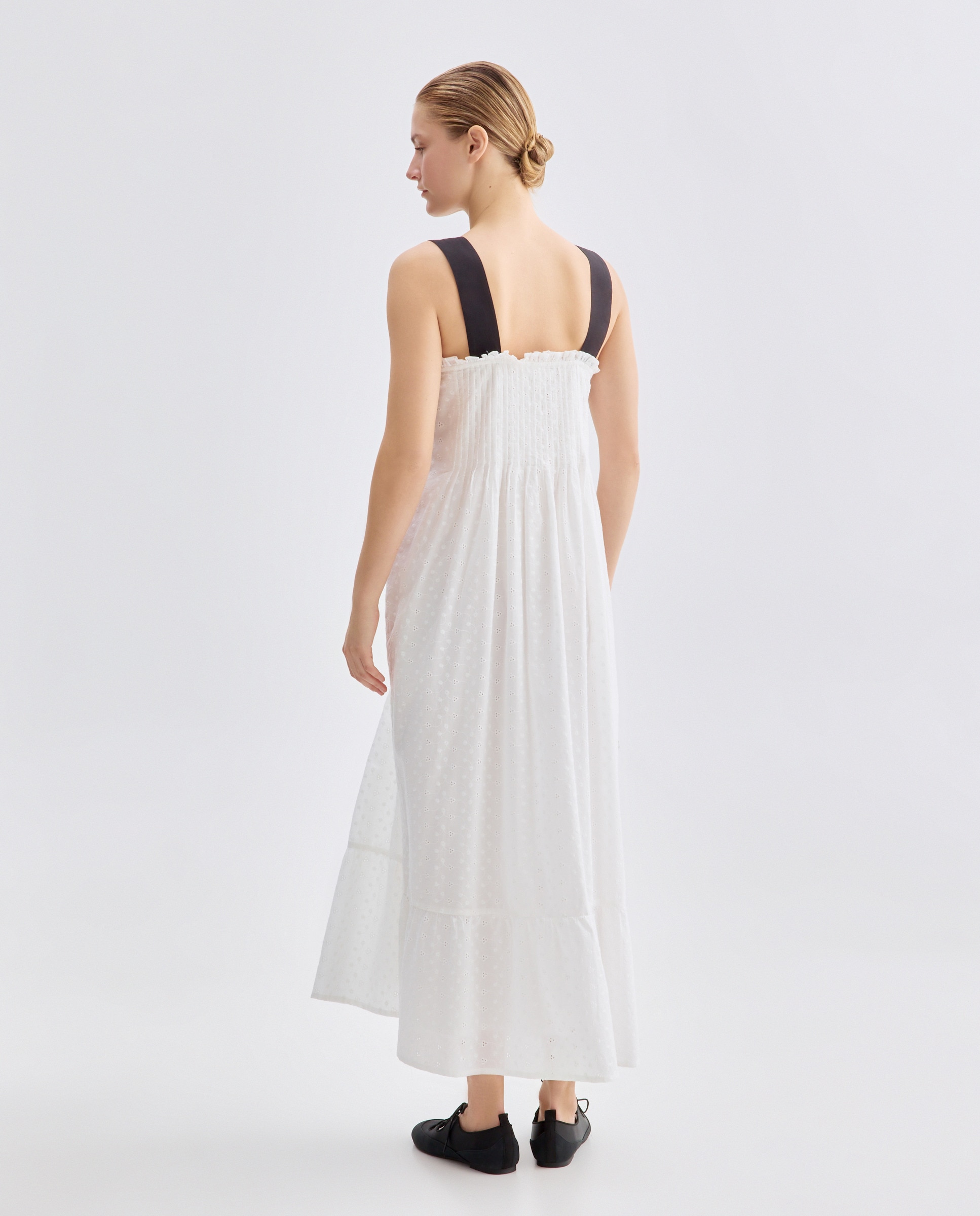 Vestido de mujer bordado con tirantes a contraste Blanco roto-3