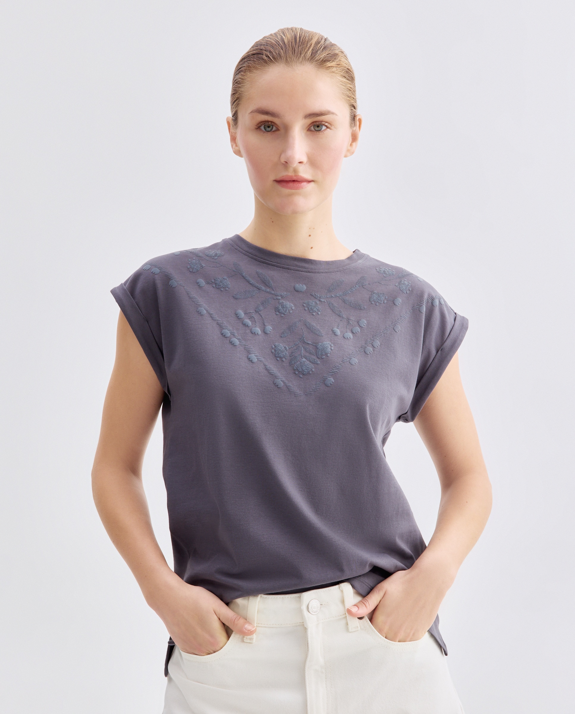 Imagen 0 de Camiseta de mujer cuello caja puff print