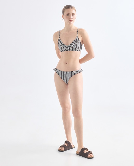 Imagen 0 de Bikini mujer escote pico cruzado volante