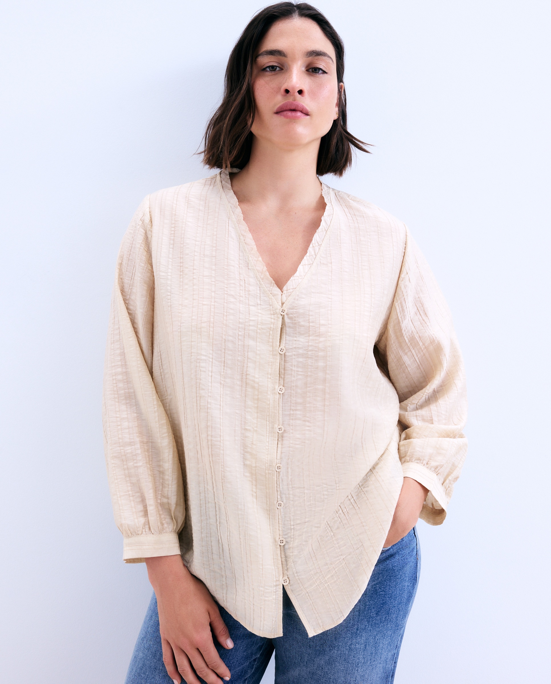 Imagem 0 de Blusa de Manga Comprida às Riscas com Cava Quadrada