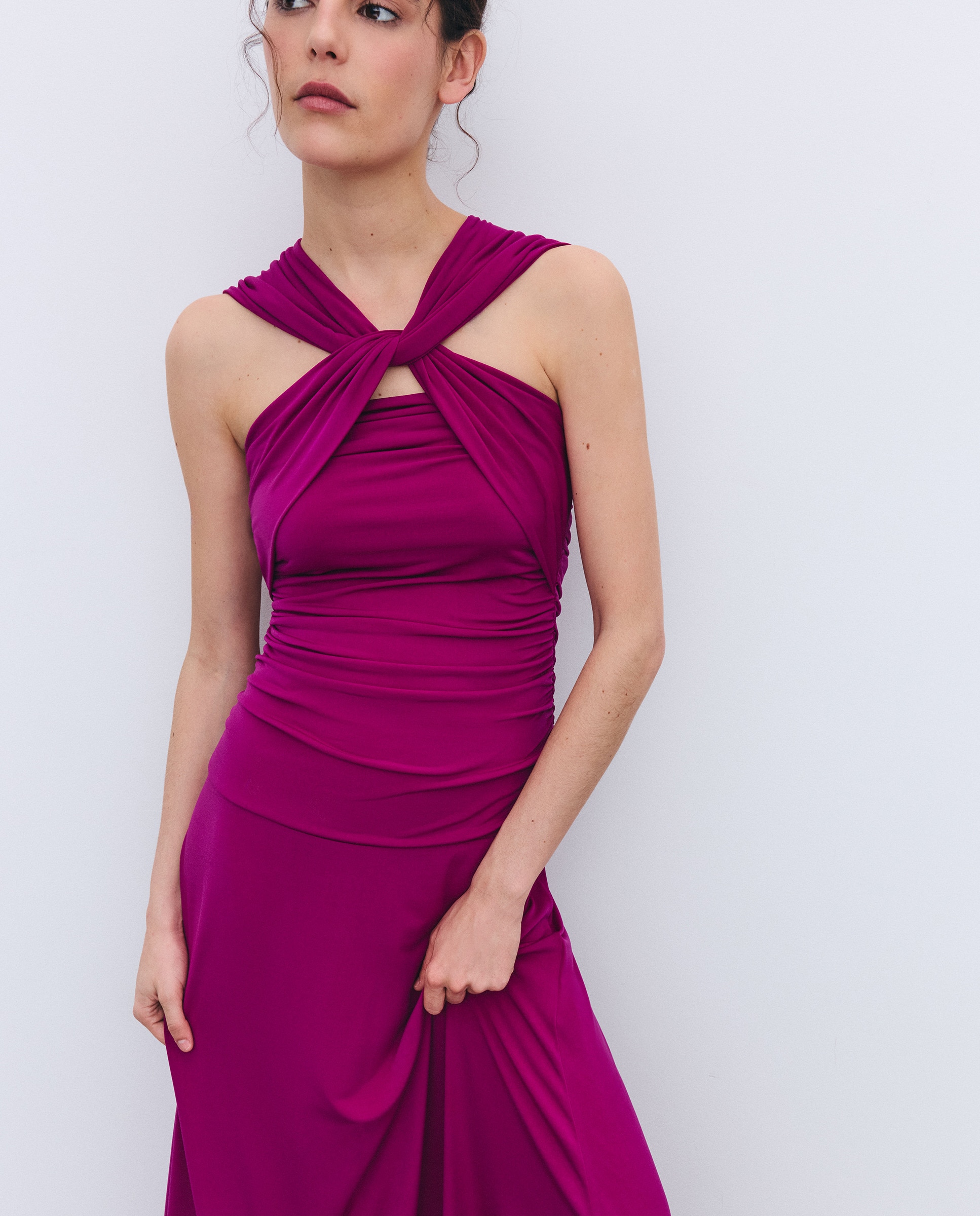 Vestido Halter Drapeado em Tecido Elástico Púrpura-2