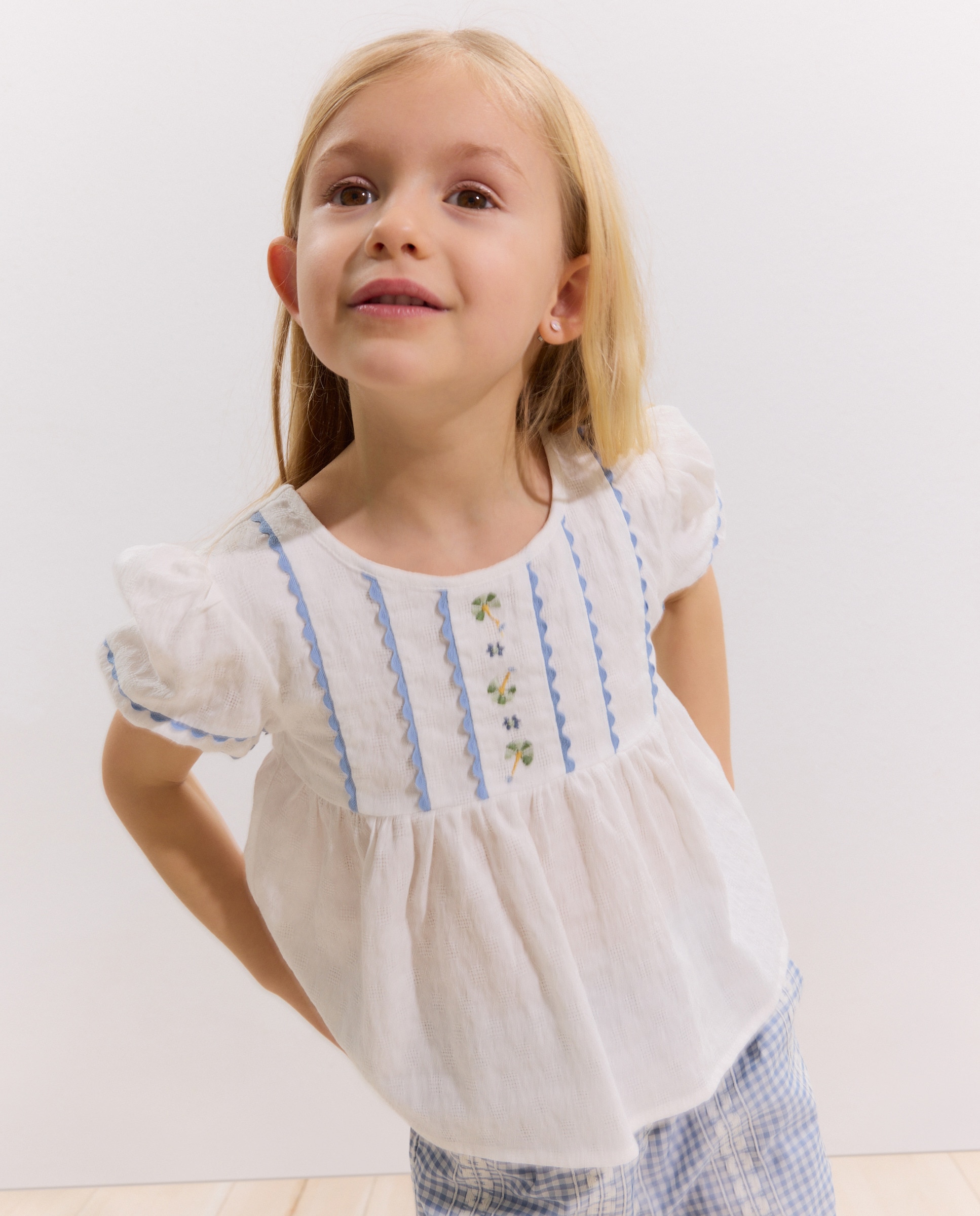 Blusa de Manga Curta com Bordados Coconut El Corte Inglés Branco-marfim-2