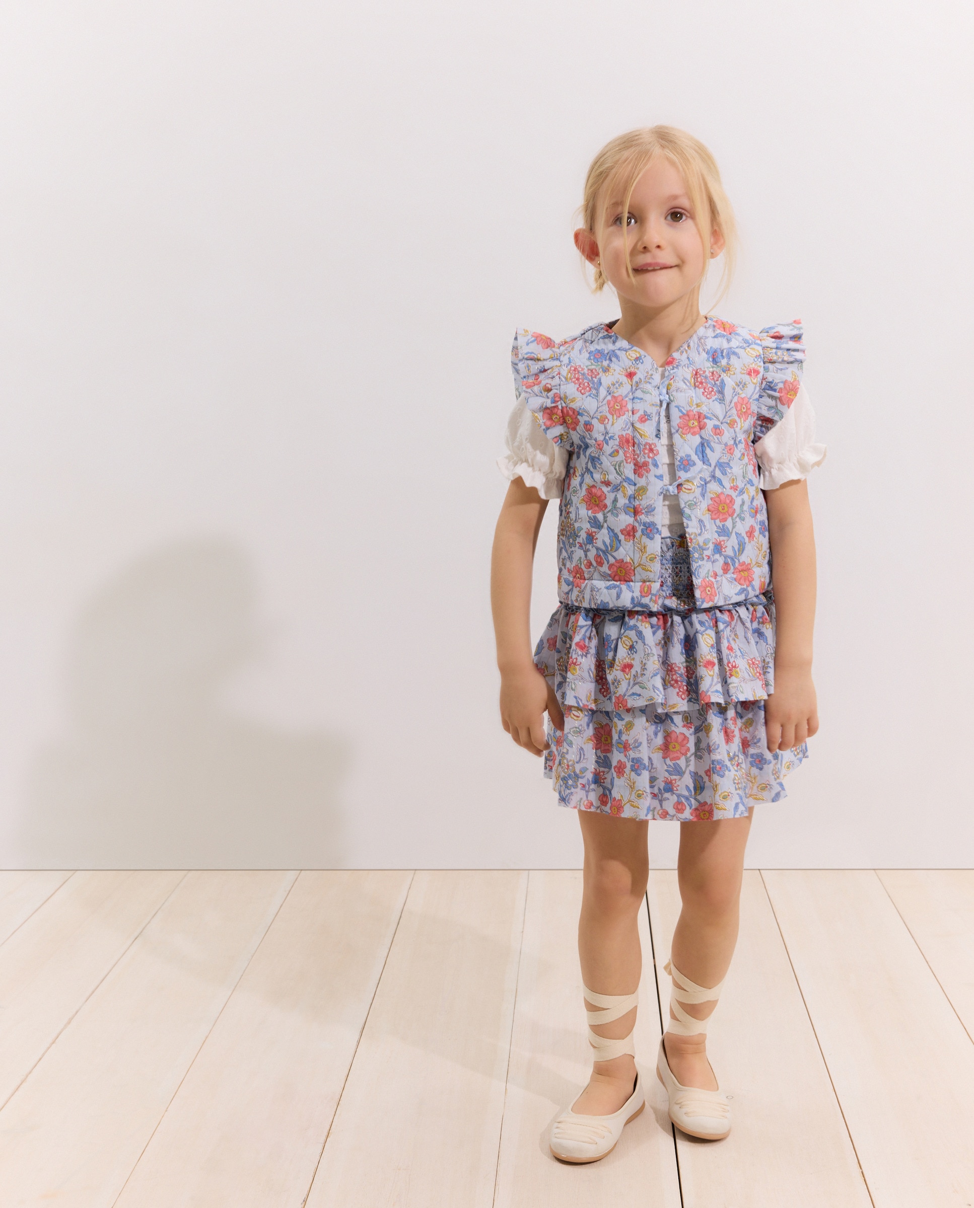 Colete Acolchoado com Estampado Floral Azul-2