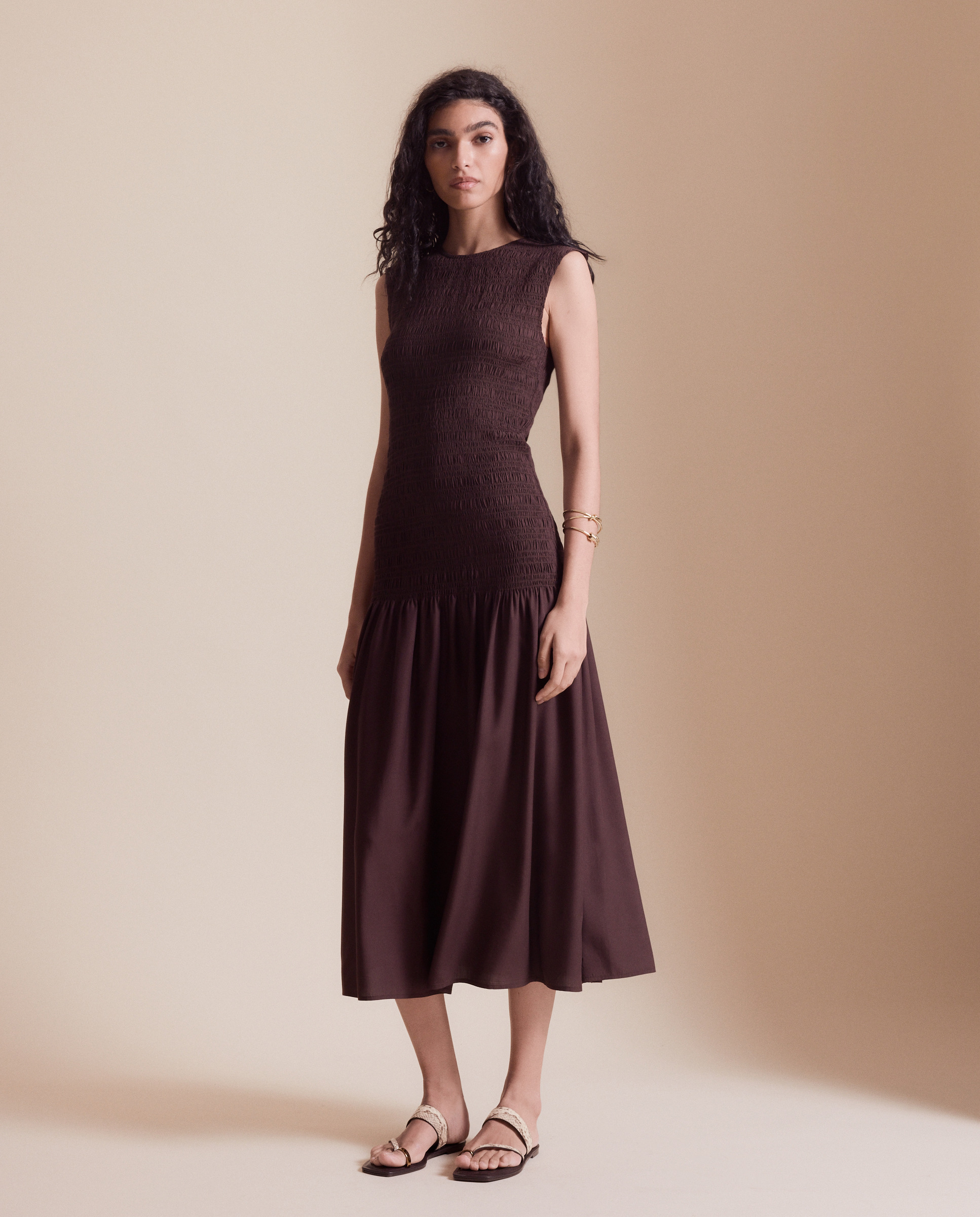 Imagem 0 de Vestido Midi com Elásticos na Anca