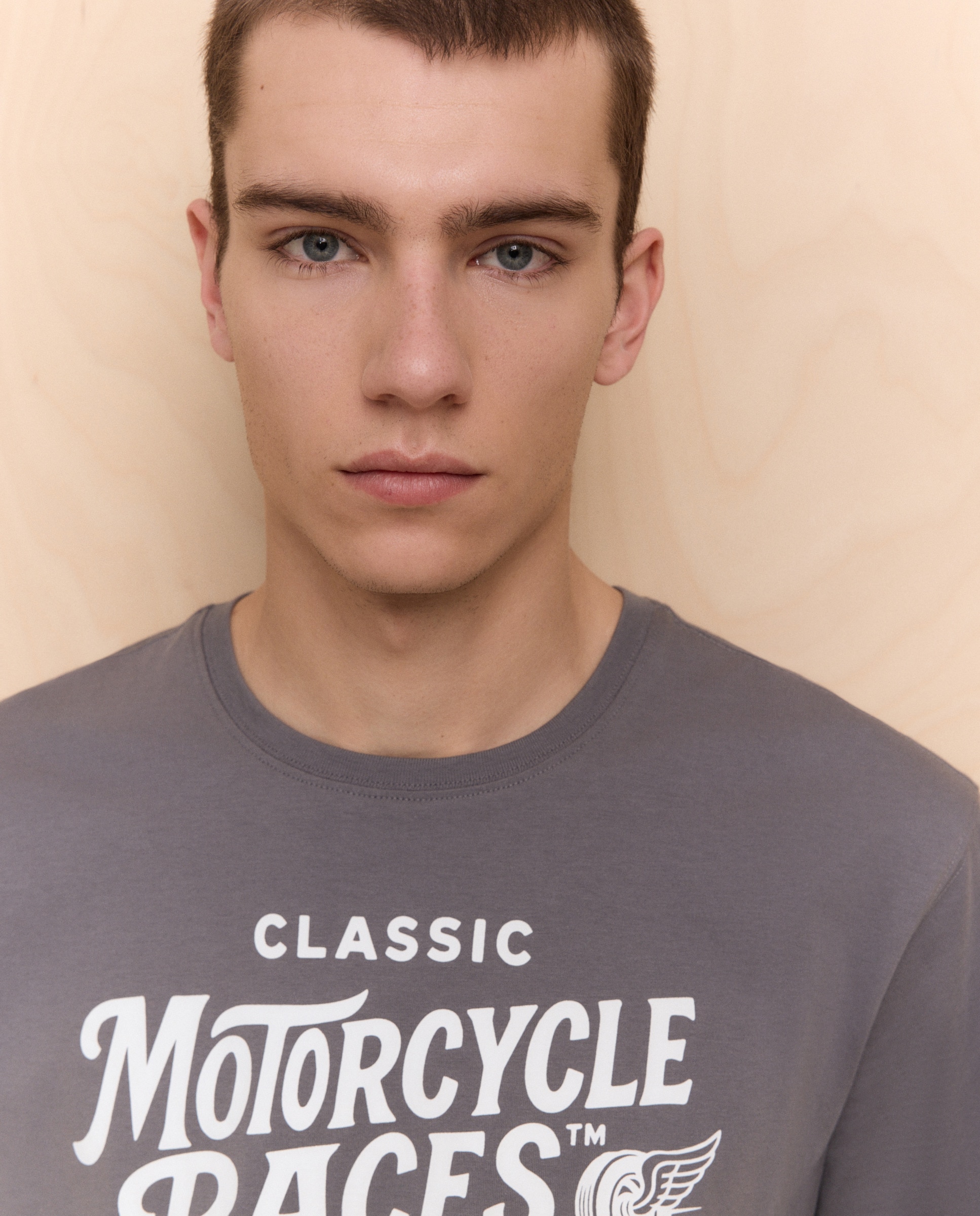 T-shirt com manga curta 830 Antracite-3