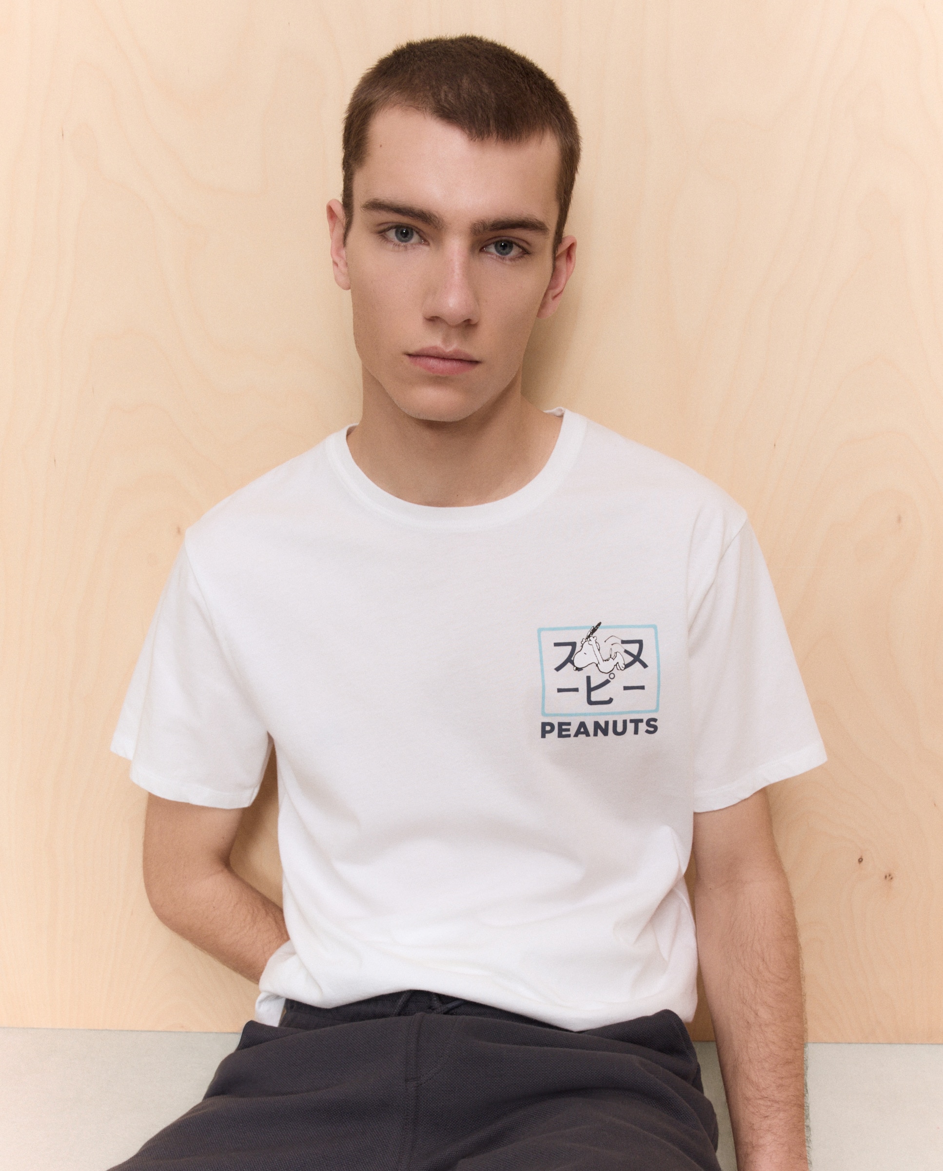 T-shirt Snoopy de Manga Curta Branco-2