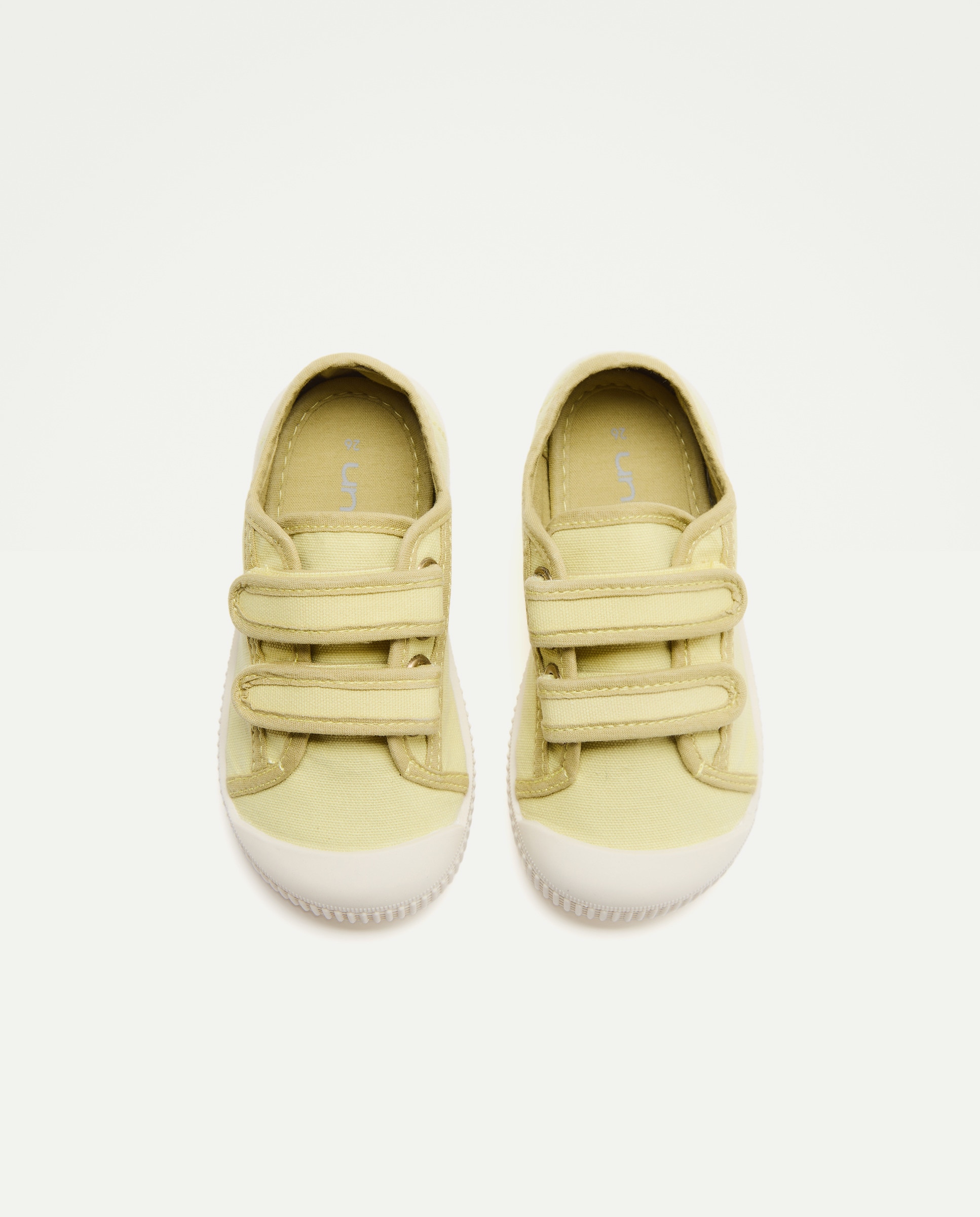 Lona bebés con contrastes, velcro y suela flexible Pistacho-4
