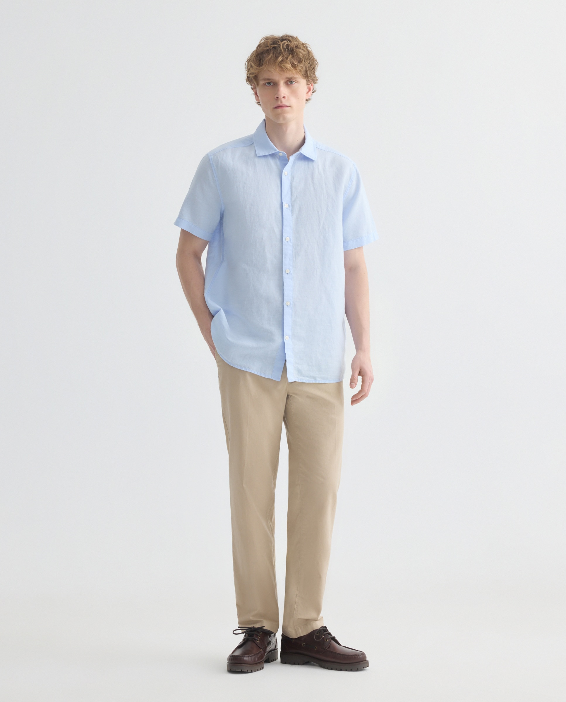 Camisa sport manga corta hombre con lino 410 Azul claro-2
